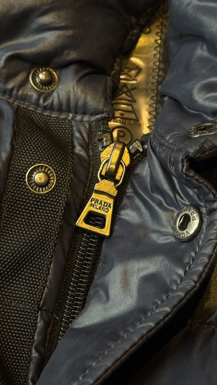 Prada Prada Milano 2012 Nylon Puffer Jacket Size US M / EU 48-50 / 2 - 8 Thumbnail
