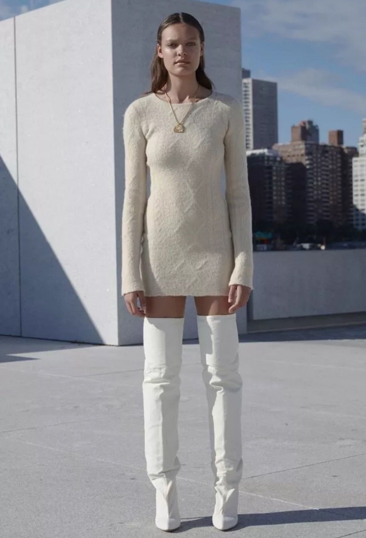 Yeezy Yeezy Season 4 Alpaca Wool Knit Sweater Kanye West Italy Size M / US 6-8 / IT 42-44 - 1 Thumbnail
