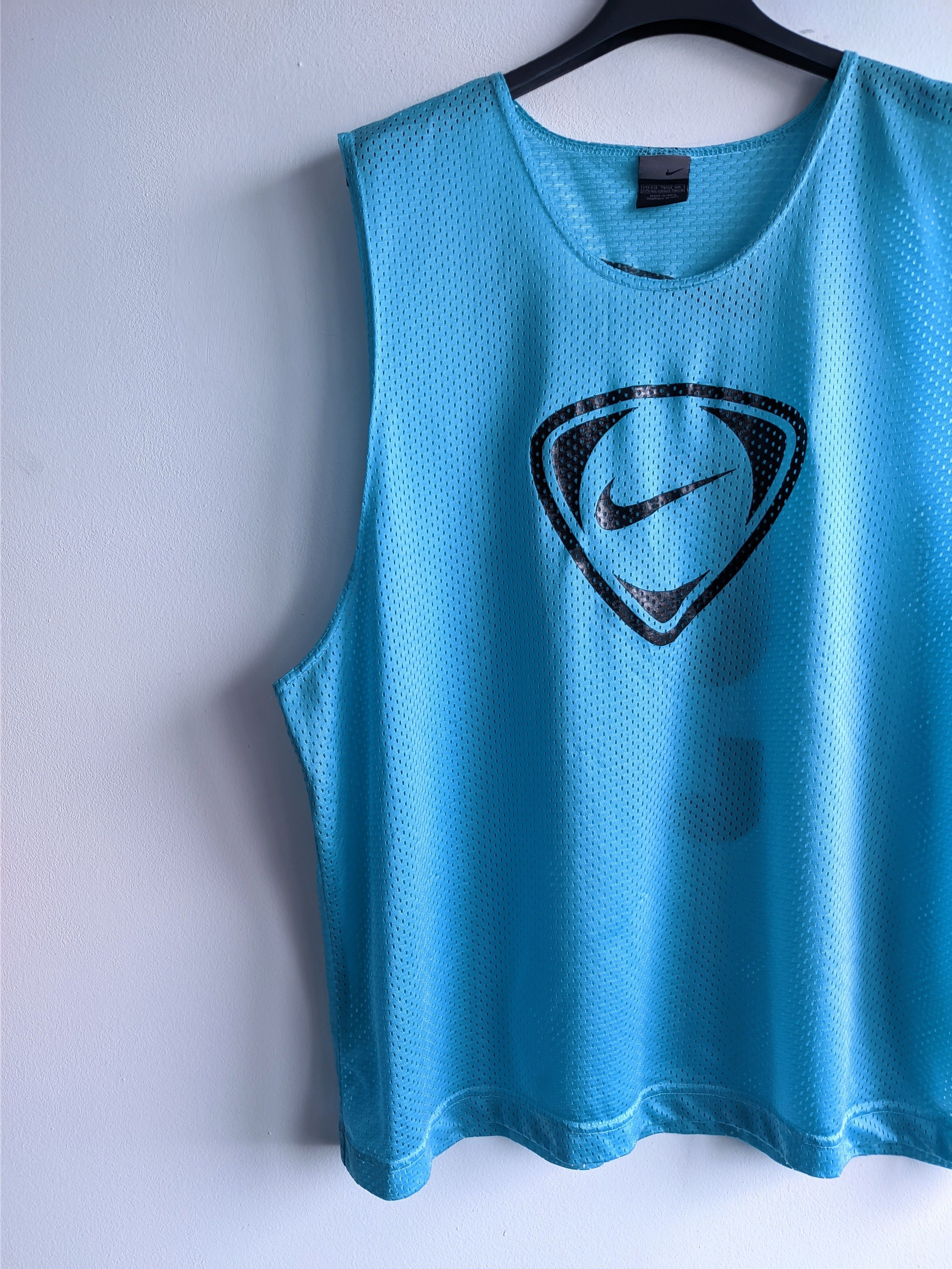 Nike Vintage nike mesh tank top y2k Size US L / EU 52-54 / 3 - 6 Thumbnail