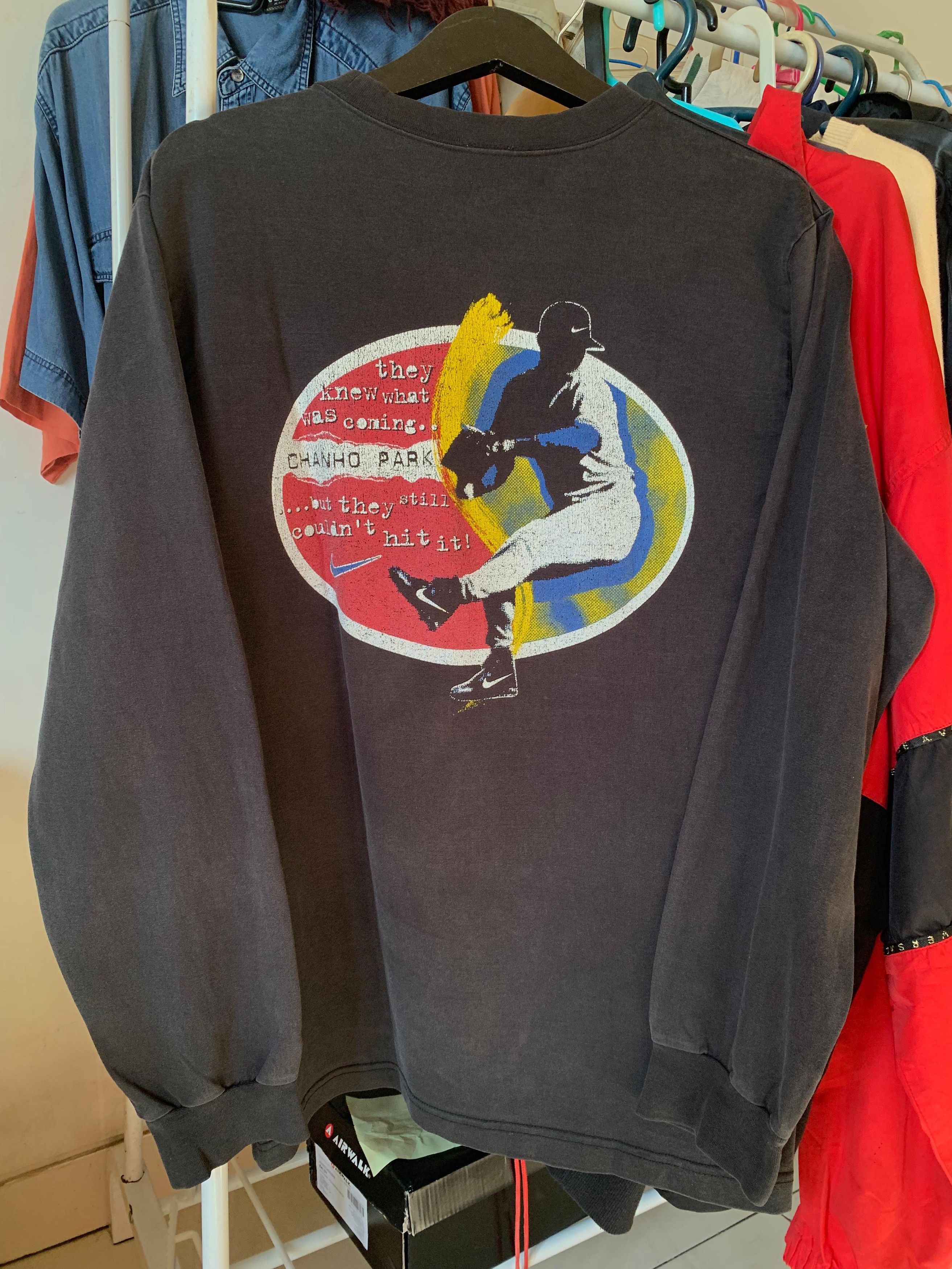Nike × Vintage NIKE VINTAGE 90'S BIG SWOOSH CHANHO PARK LONGSLEEVE Size US M / EU 48-50 / 2 - 2 Thumbnail