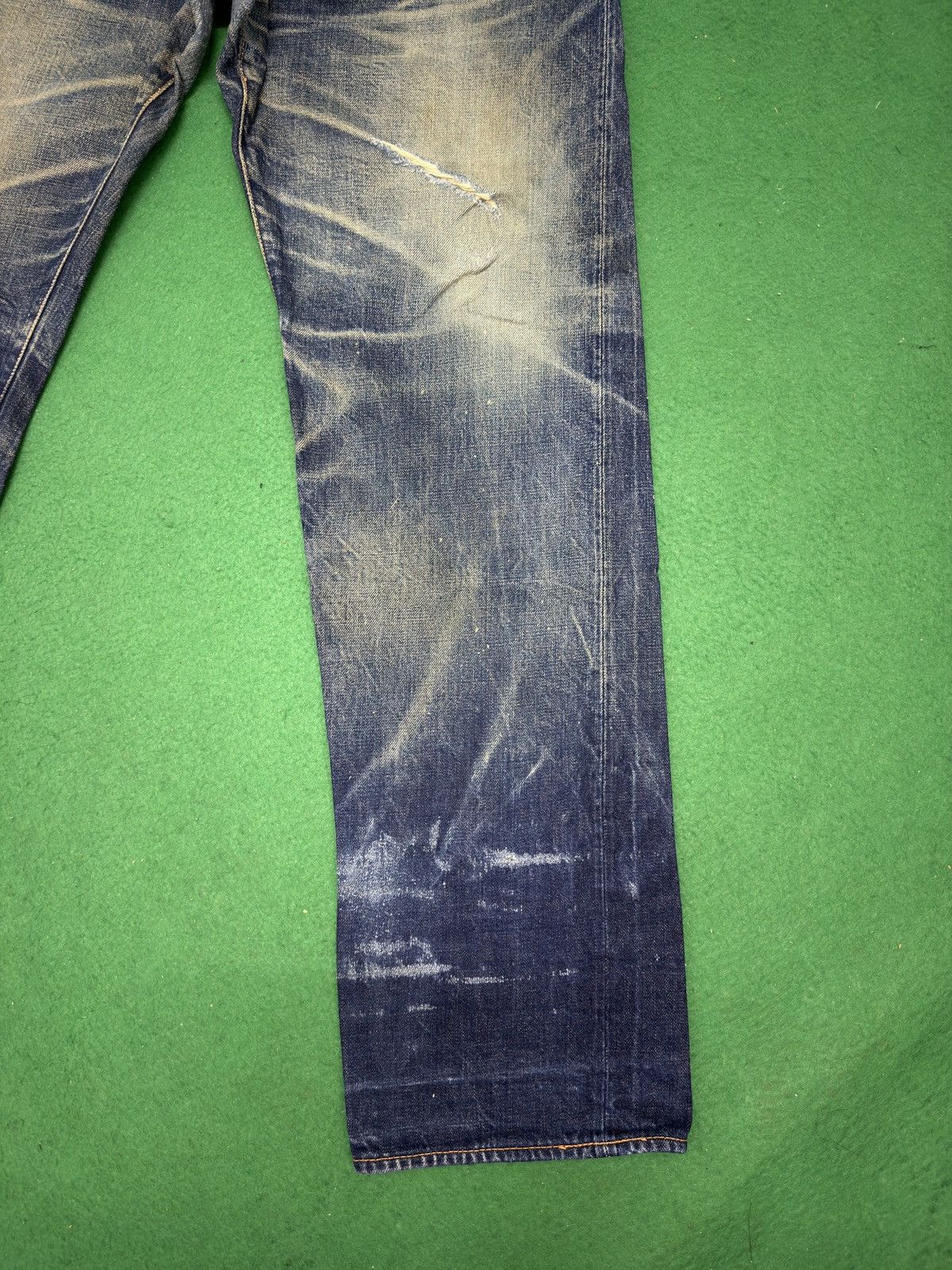 Evisu A29 Thrashed Evisu No 1 Special Distressed Mud Wash Size US 33 - 5 Thumbnail