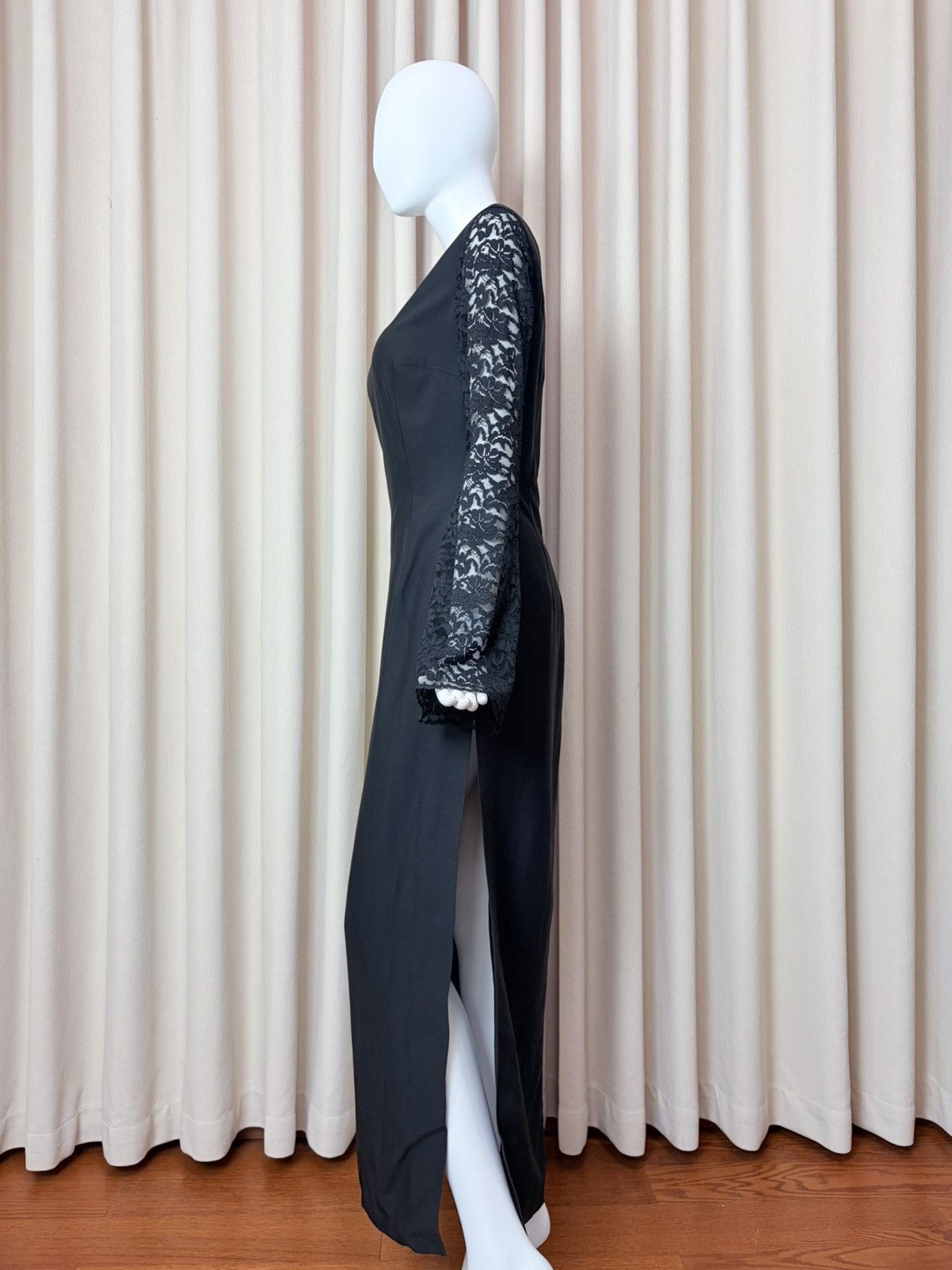 Dolce & Gabbana Vintage Dolce & Gabbana Black Lace Evening Gown Size M / US 6-8 / IT 42-44 - 5 Thumbnail