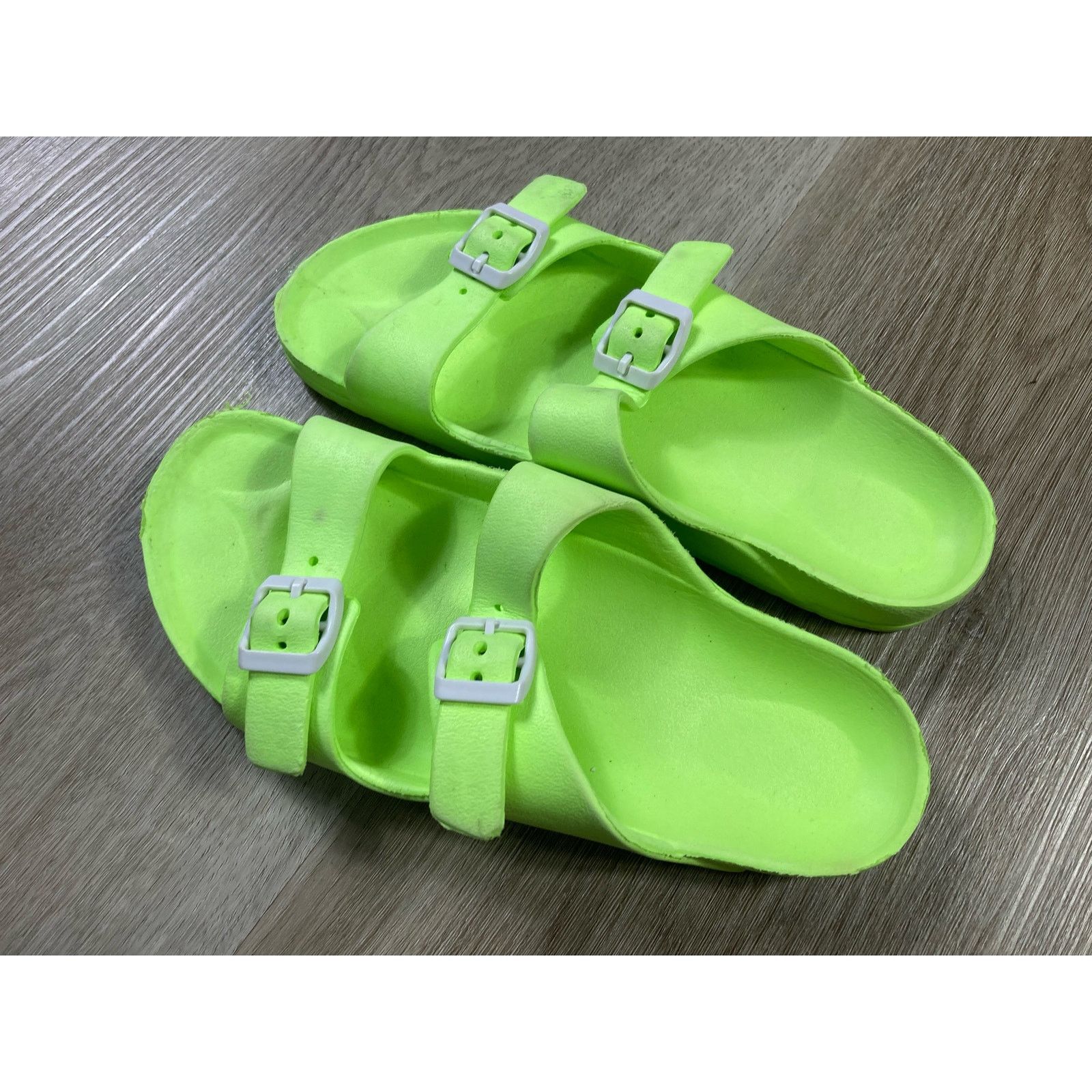 Other Neon Green Double Buckle Slide Sandals Size 6 Unisex Casual Size US 6 / IT 36 - 3 Thumbnail