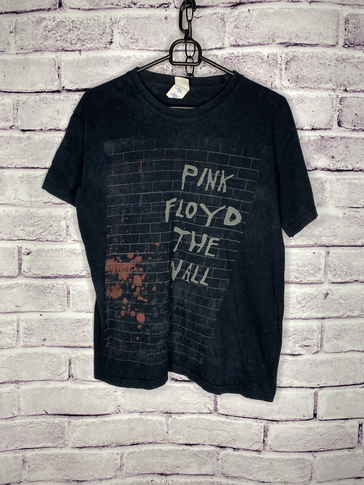 Pink Floyd Men's Vintage T-Shirt Pink Floyd The Wall Print Tee Size US M / EU 48-50 / 2 - 1 Thumbnail