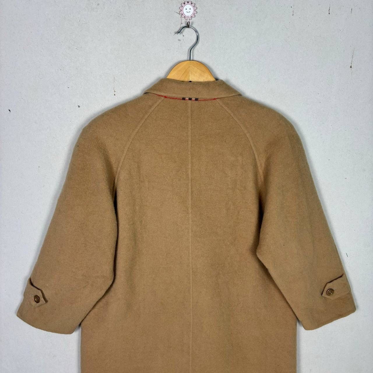 Burberry Vintage Burberry New Wool Double Breasted Camel Coat Size US M / EU 48-50 / 2 - 5 Thumbnail