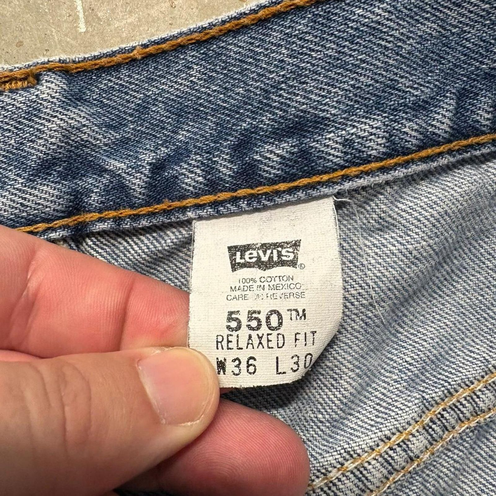 Japanese Brand × Levi's × Vintage Crazy Vintage Y2K Levi's 550 Relaxed Baggy Loose Denim Jeans Size US 36 / EU 52 - 7 Thumbnail