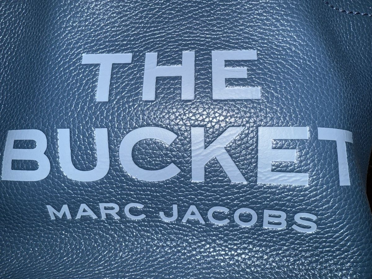 Marc Jacobs Marc Jacobs “The Bucket” handbag, purse, clutch, tote NEW! Size ONE SIZE - 12 Thumbnail