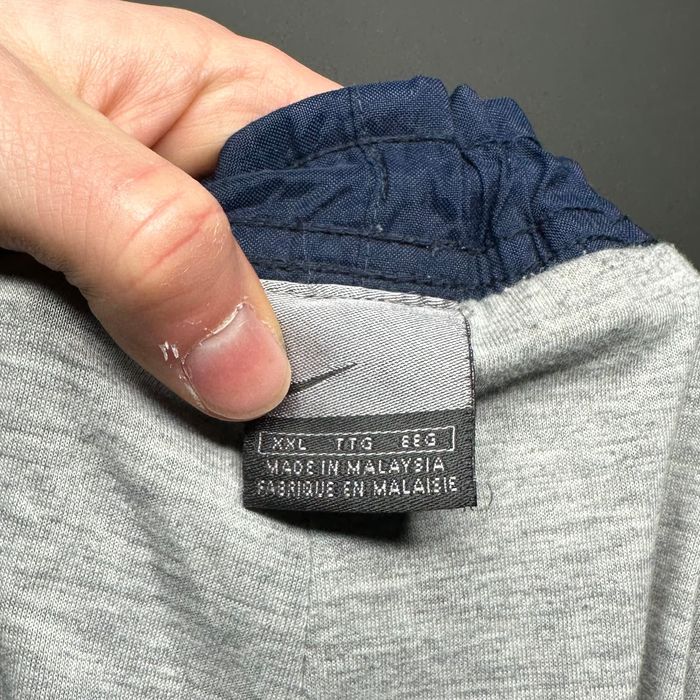 Nike Vintage Nike Track Pants Navy Blue Nylon Sweatpants Y2K