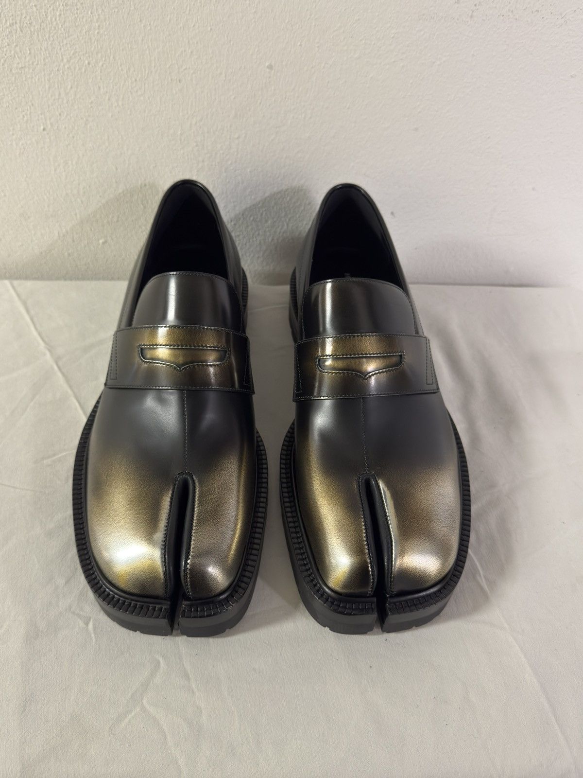 Maison Margiela Maison Margiela Tabi Platform Loafers - Black / Gold 45 Size US 12 / EU 45 - 2 Thumbnail