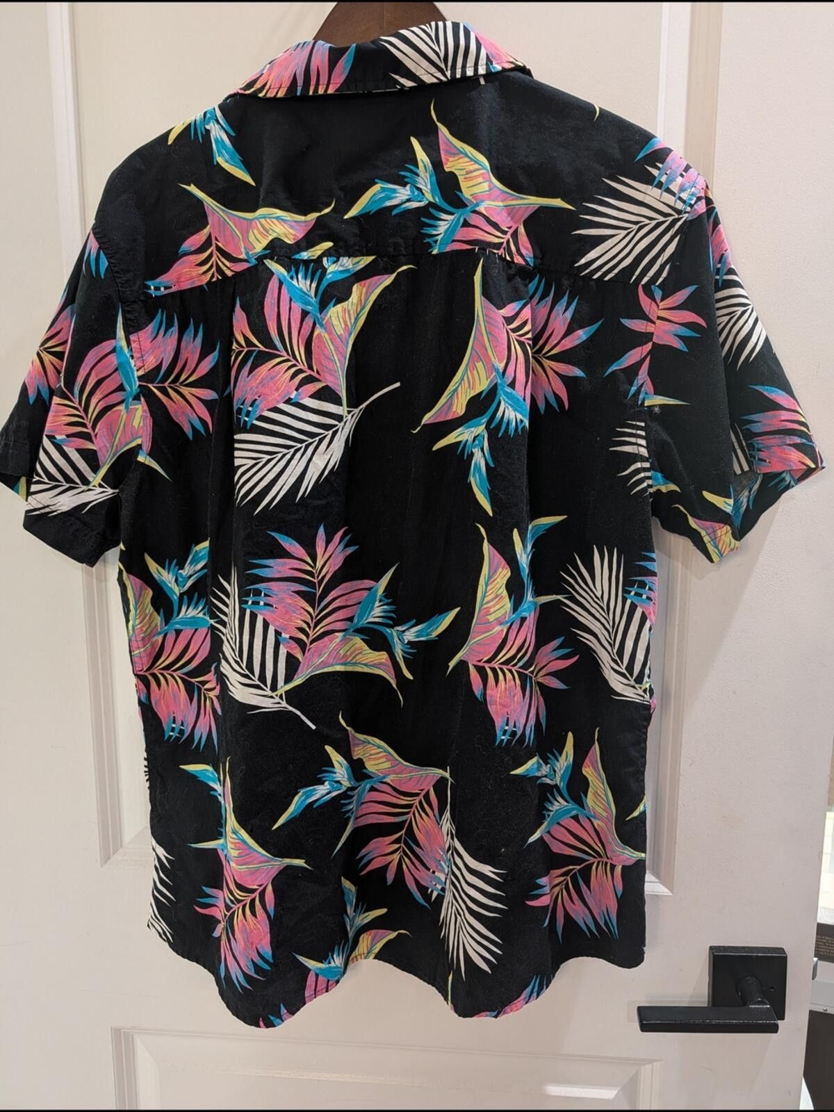 Other Men's Black Tropical Print Short Sleeve Shirt - Pink & Teal Size US XL / EU 56 / 4 - 4 Thumbnail