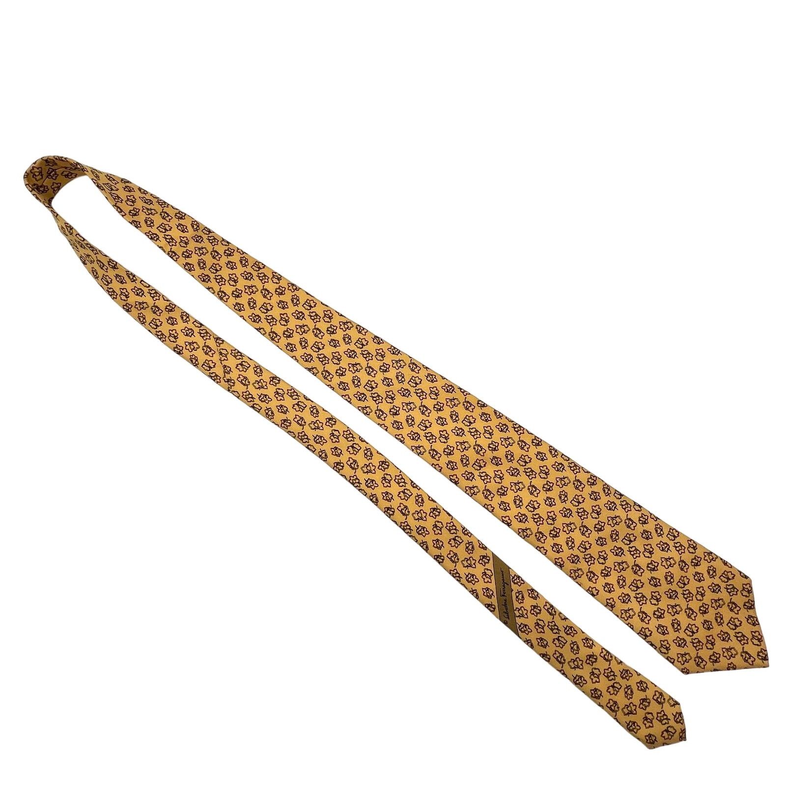 Salvatore Ferragamo Salvatore Ferragamo Leaf Print Motif Silk Tie Yellow Size ONE SIZE - 7 Thumbnail