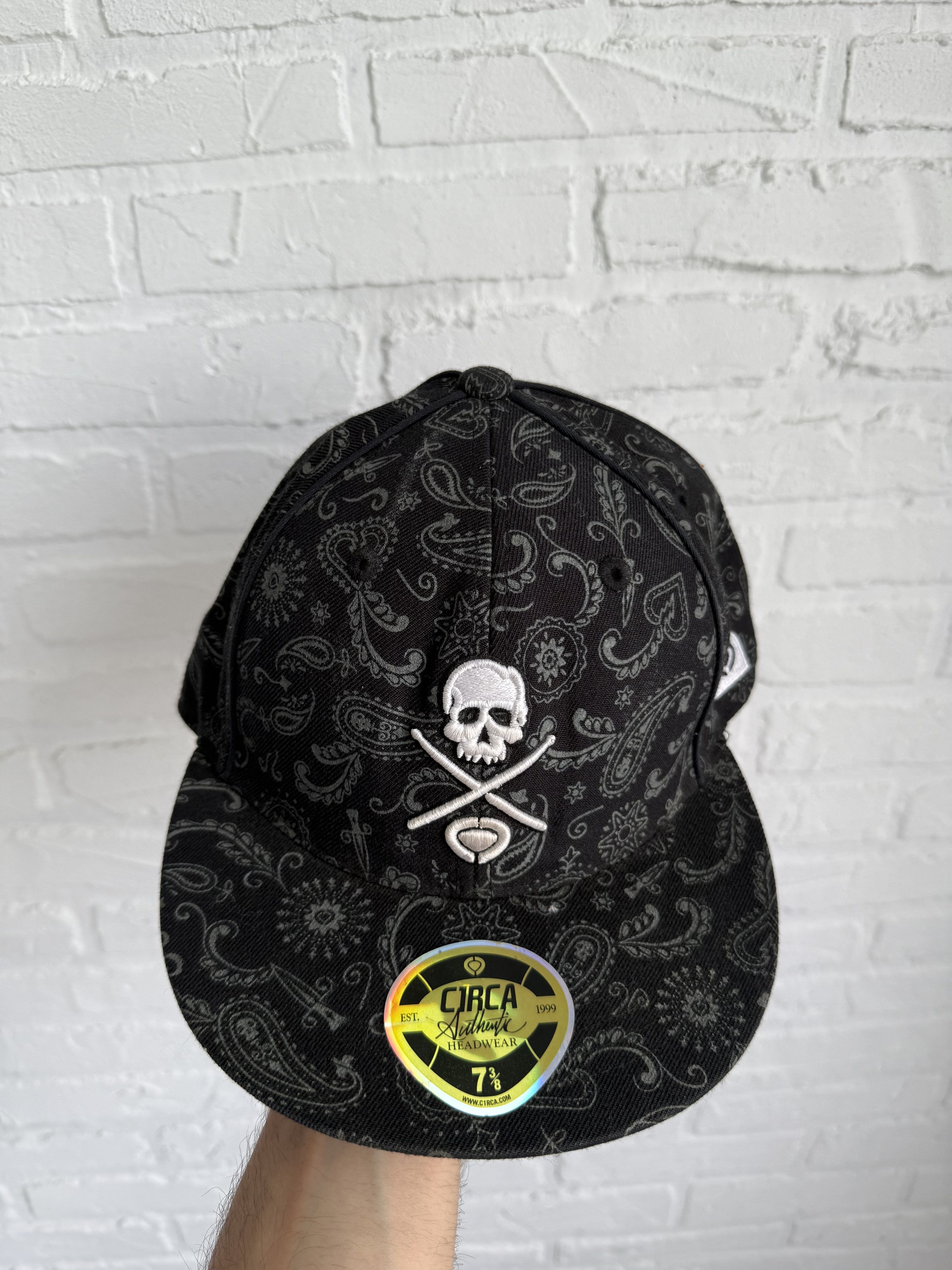 C1RCA × Vintage Vintage Y2K C1rca skateboarding bandana skull cap Size ONE SIZE - 2 Thumbnail