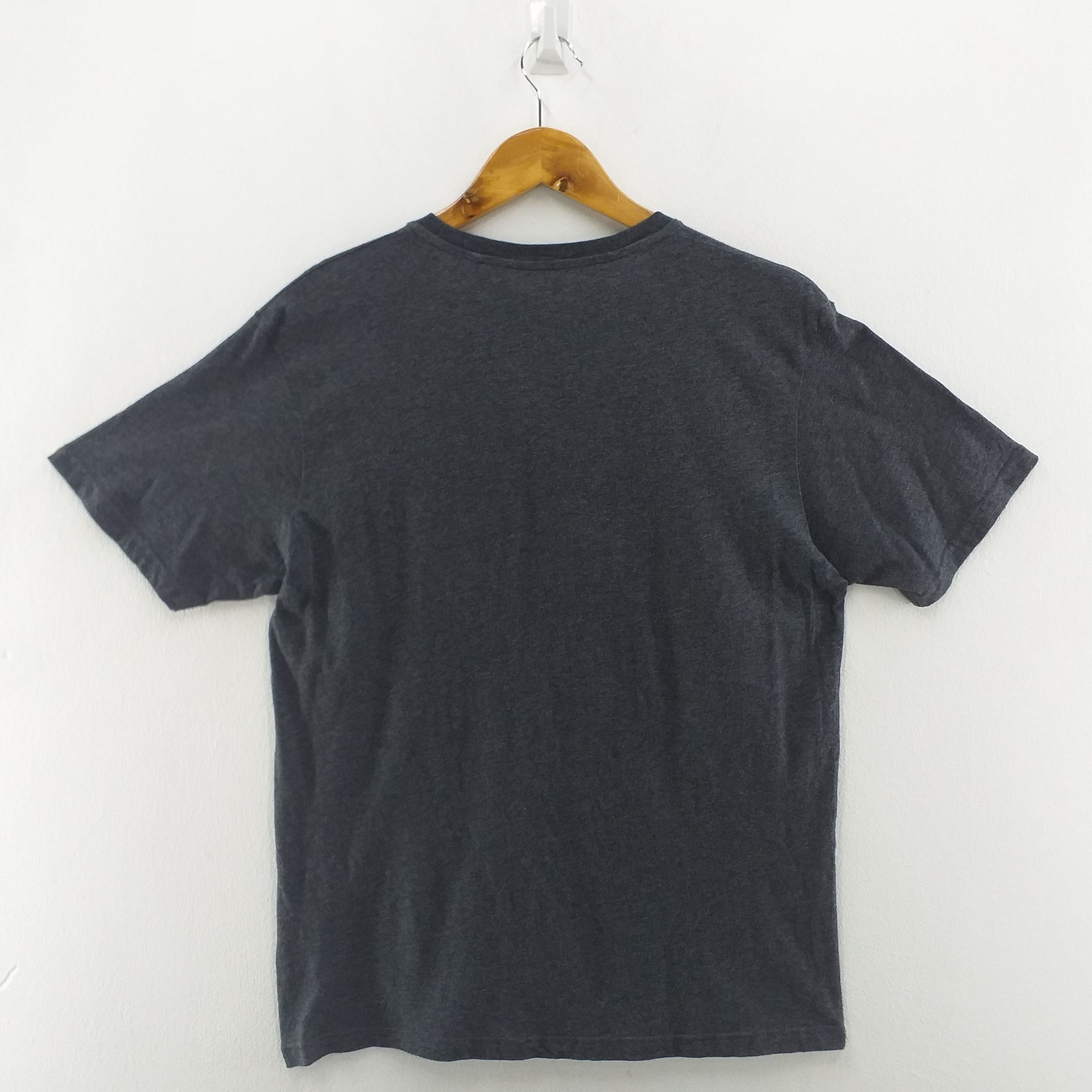 Japanese Brand Uniqlo x Keith Haring MoMA Special Edition Tshirt -F036 Size US L / EU 52-54 / 3 - 2 Thumbnail