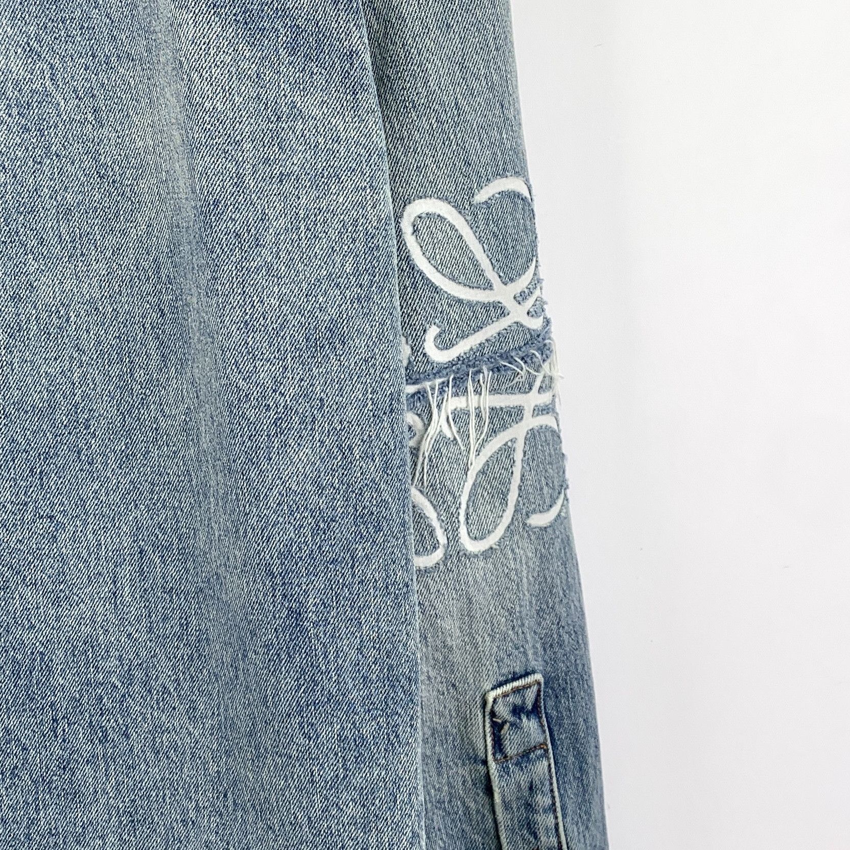 Loewe Loewe Logo Embroidered Denim Shirt Blue (44) Size US S / EU 44-46 / 1 - 5 Thumbnail