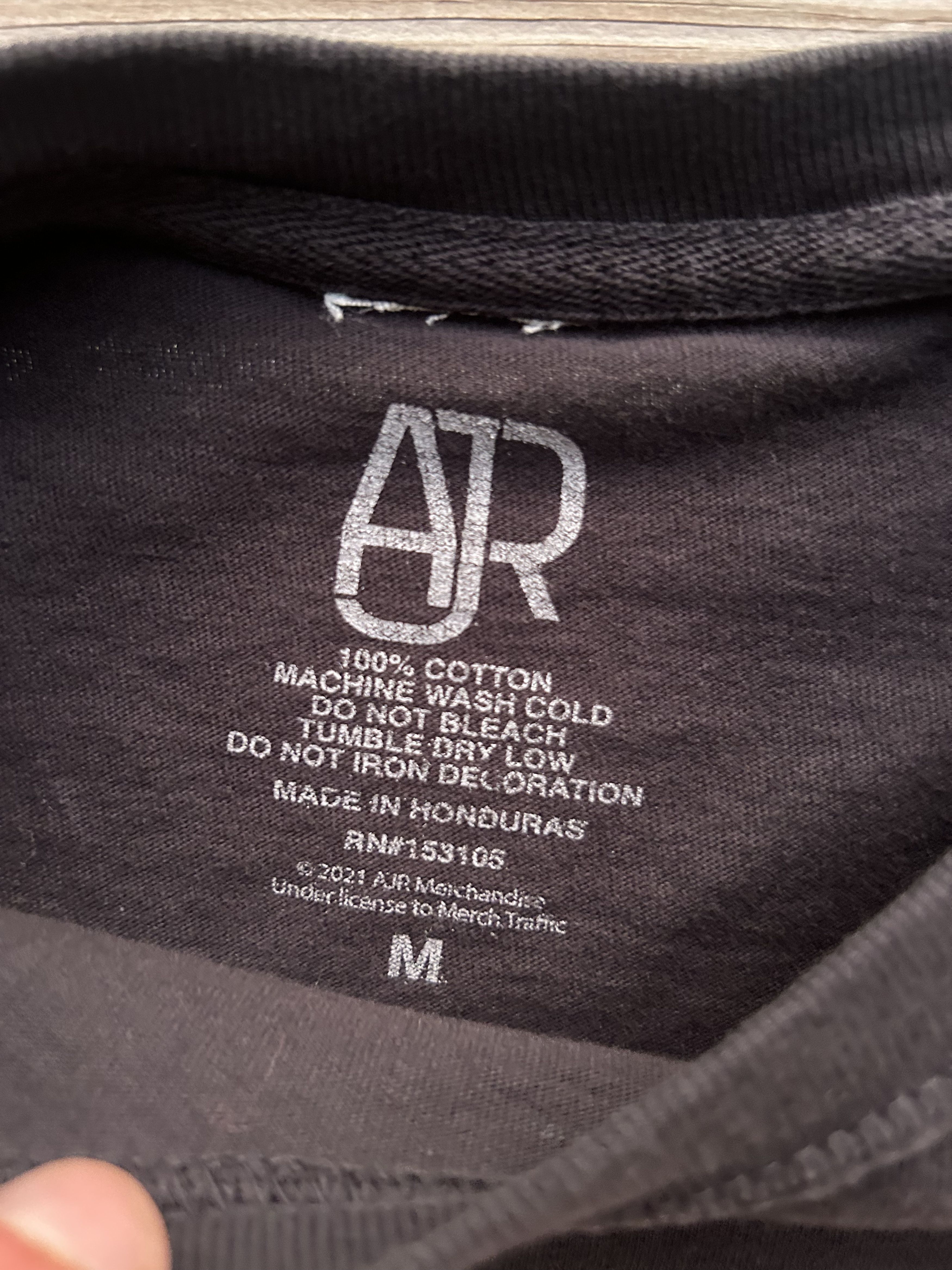 Vintage AJR Graphic Tee Size US M / EU 48-50 / 2 - 4 Thumbnail