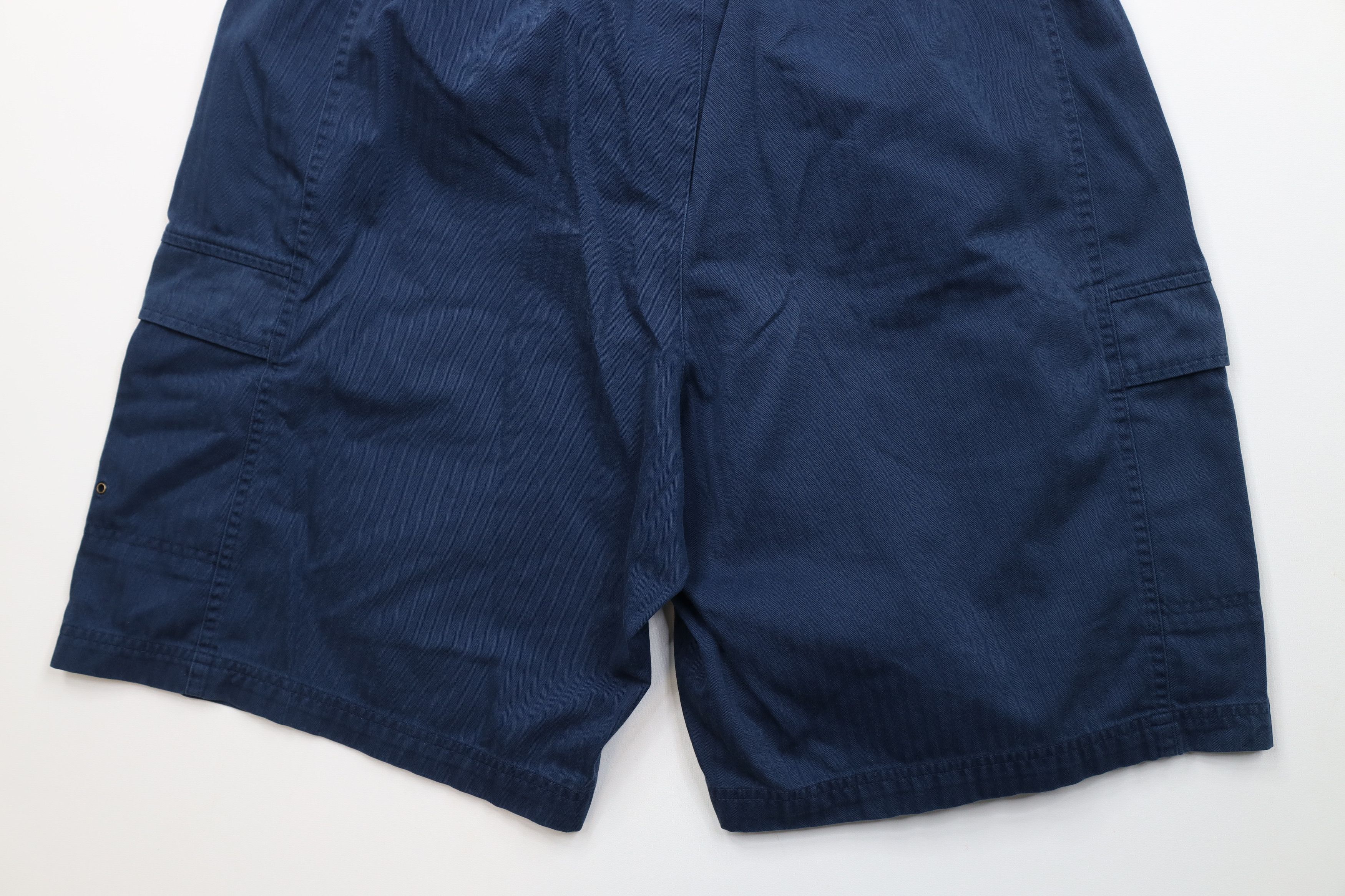 Nike Vintage Nike Scott Mini Swoosh Herringbone Cargo Shorts Size US 34 / EU 50 - 13 Thumbnail