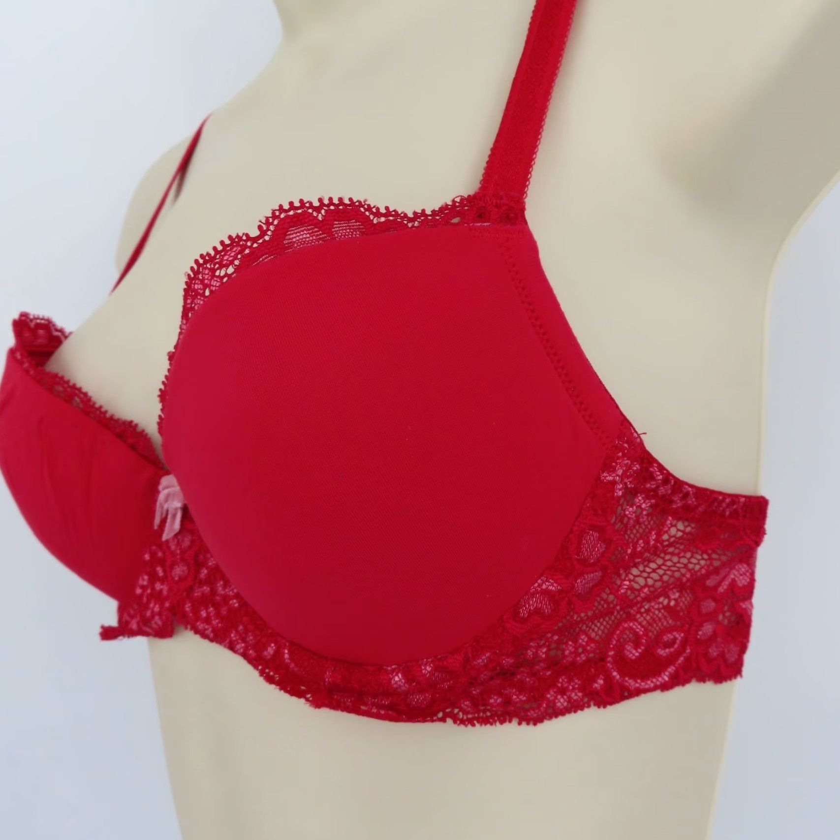Victoria's Secret Victoria's Secret Dream Angels Demi Bra 32B Red Lace Padded Lined Underwire Demi 32B Womens Bra Size ONE SIZE - 4 Thumbnail