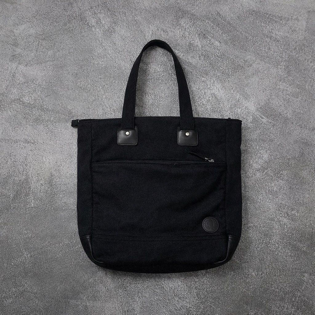 Fred Perry Fred Perry Black Wool Blend Tote Bag Size ONE SIZE - 1 Thumbnail