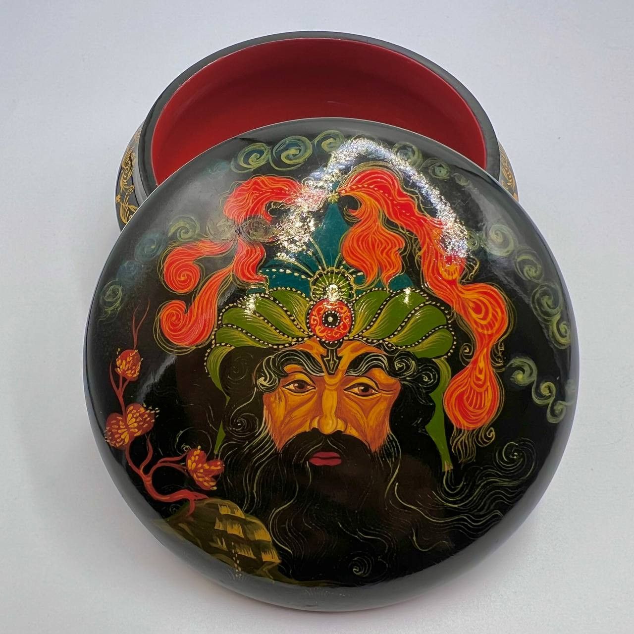 Vintage Vintage USSR Hand Painted Wooden Trinket Jewelry Lacquer Box Size ONE SIZE - 3 Thumbnail