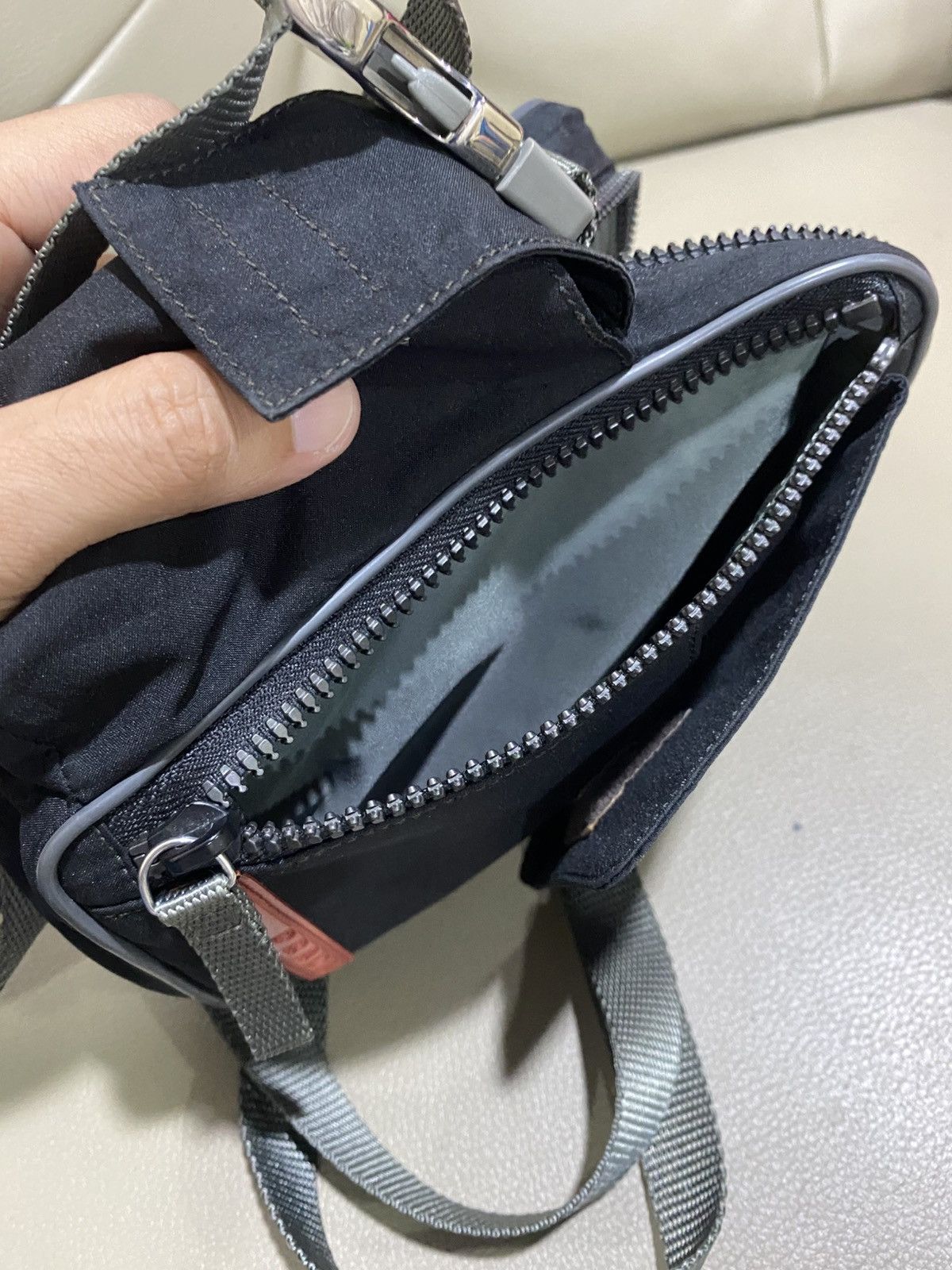 Prada Authentic Prada Sling Art.4VA337 Mat.JAY Bag Size ONE SIZE - 23 Thumbnail