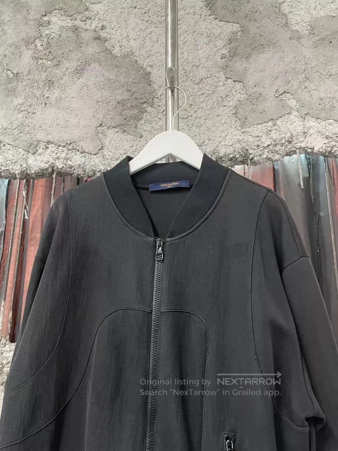 Louis Vuitton Louis Vuitton Pocket Chain Zip Coat. Size US L / EU 52-54 / 3 - 3 Thumbnail