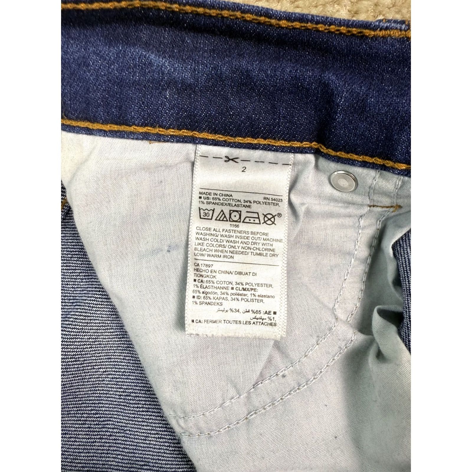 Old Navy Old Navy The Power Jean Womens sz 2 Blue Denim Jeans Ankle Raw Hem Size 26" / US 2 / IT 38 - 7 Thumbnail