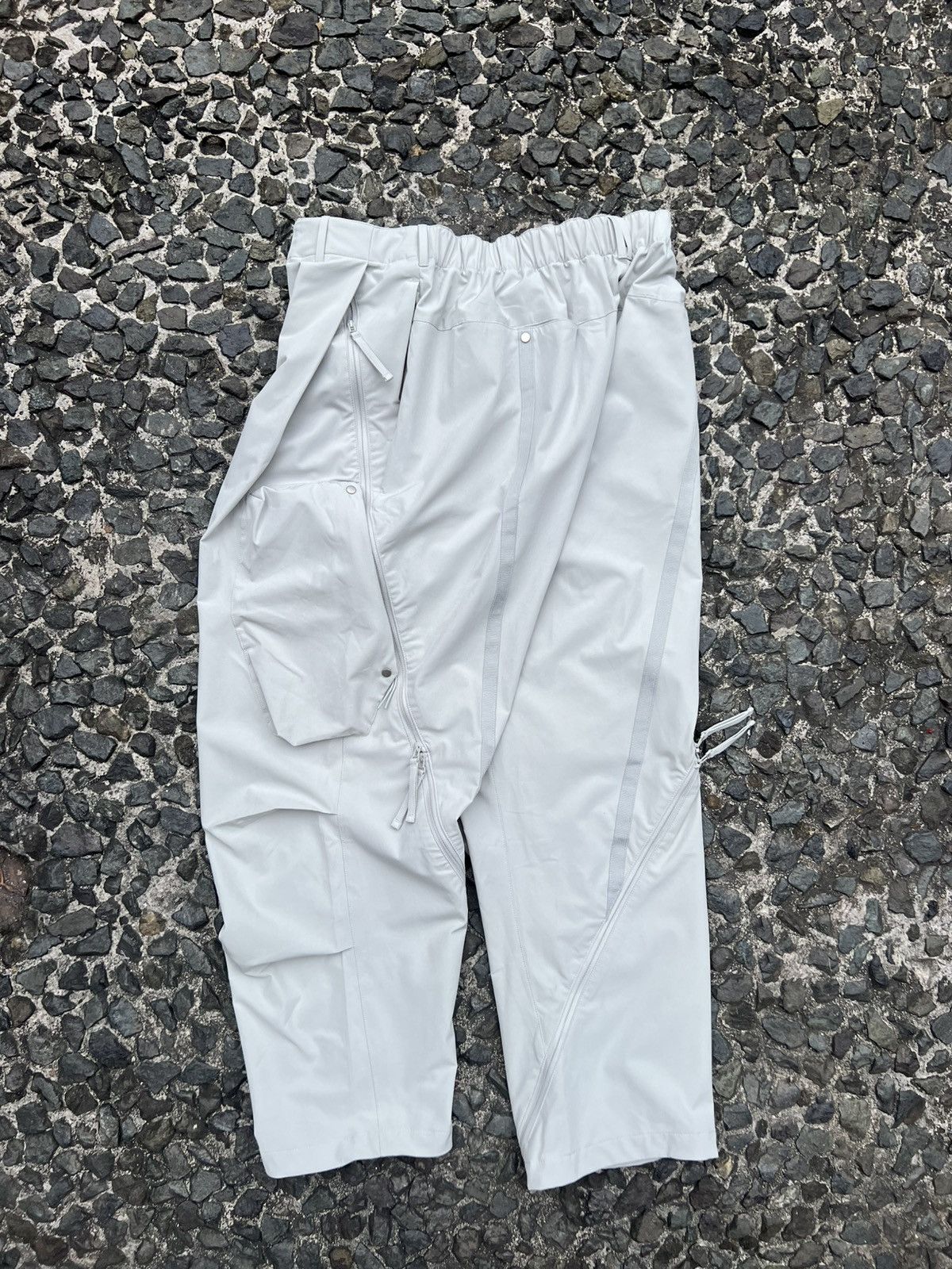 GOOPiMADE GOOPiMADE - AWGN-P1 3D - Wave-Form Utility Pants Size US 34 / EU 50 - 2 Thumbnail