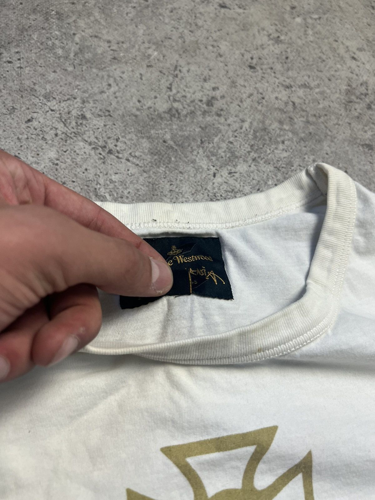 Vivienne Westwood Vintage Vivienne Westwood big logo t-shirt Size US XL / EU 56 / 4 - 8 Thumbnail