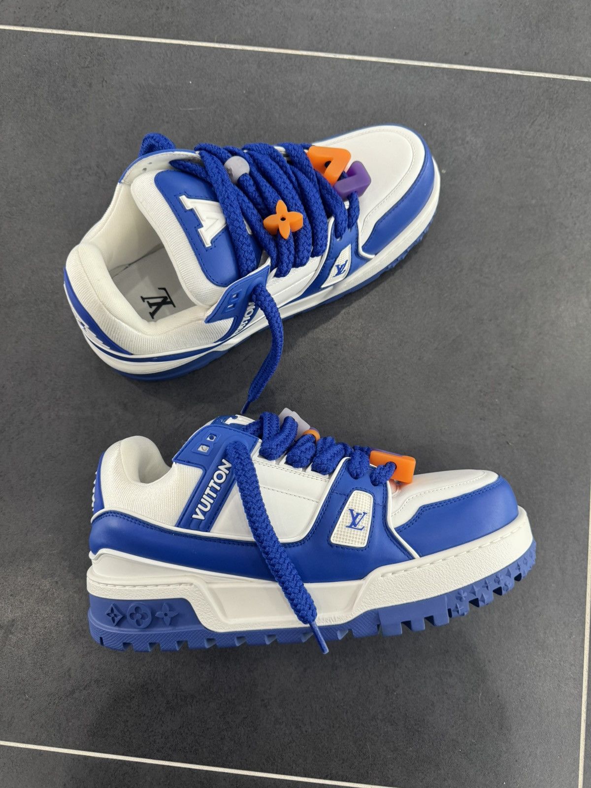 Louis Vuitton Louis Vuitton maxi trainer Size US 9 / EU 42 - 1 Thumbnail