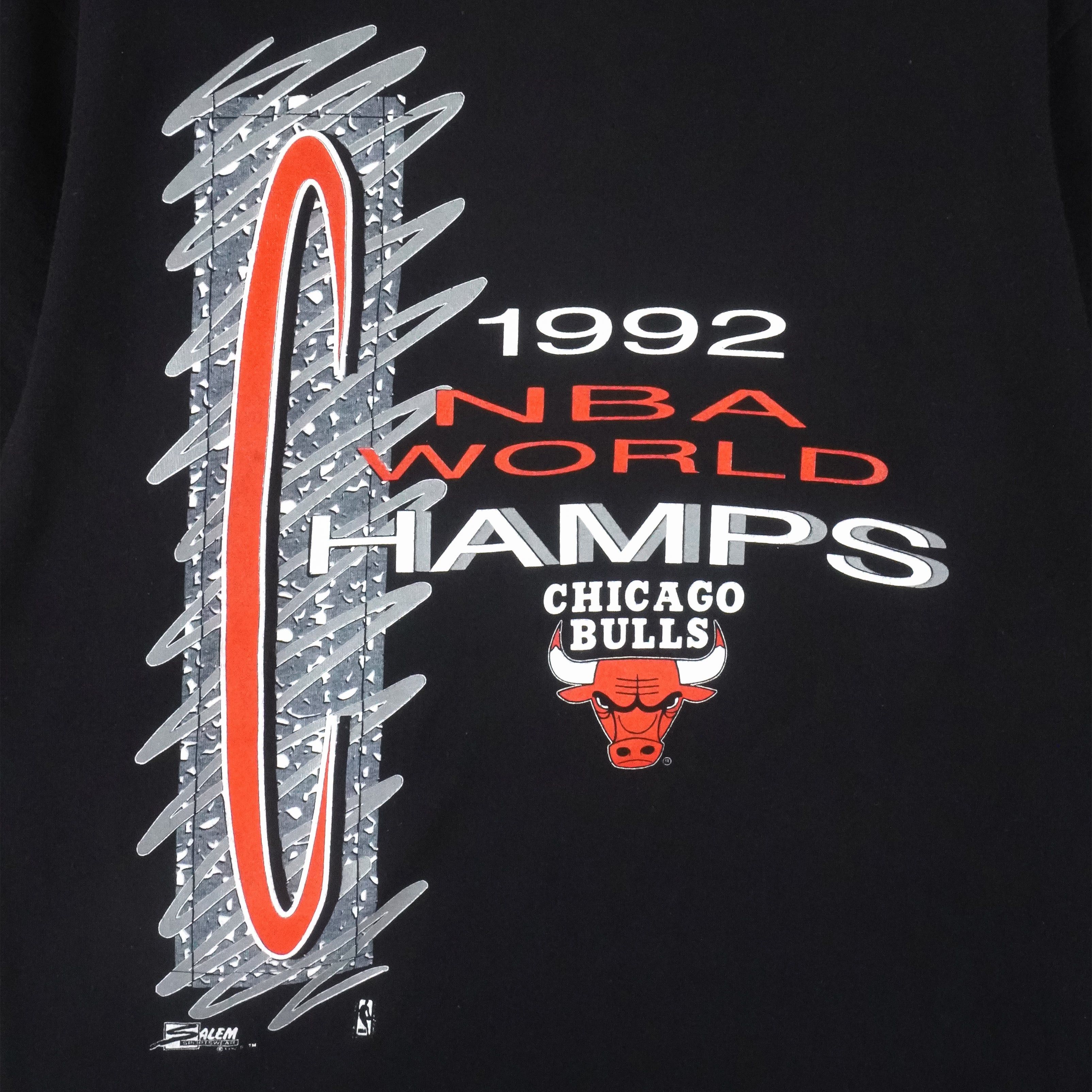 Salem Sportswear NBA - Chicago Bulls World Champ Roll Em Ups T-Shirt 1992 Size US L / EU 52-54 / 3 - 3 Thumbnail