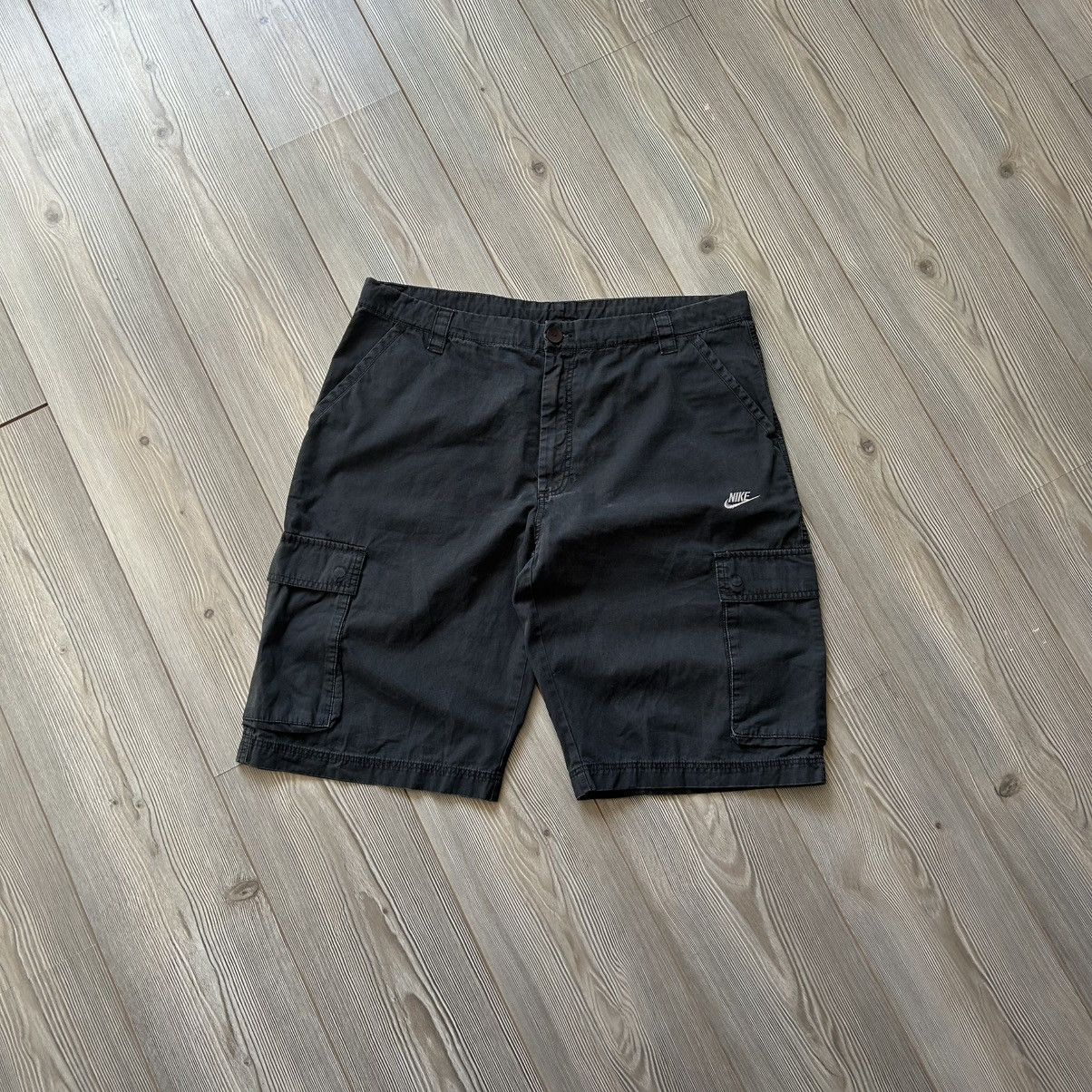 Nike × Vintage Vintage Nike Sun Faded Cargo Shorts Size US 36 / EU 52 - 1 Thumbnail
