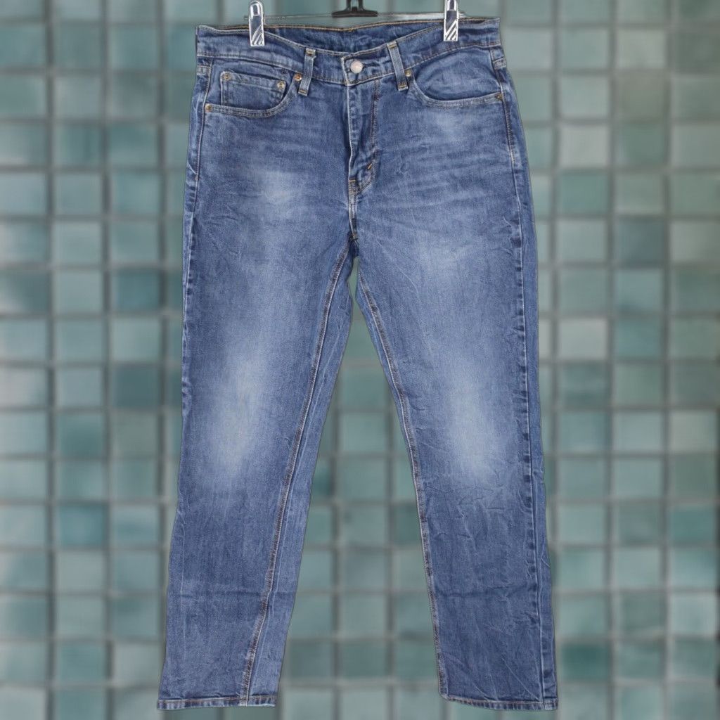 Levi's Levi's 541 Jeans Straight Men 32X30 Denim Cotton Blend Blue Medium 5-Pocket Zip Button Regular Fit Mens Size US 32 / EU 48 - 1 Thumbnail