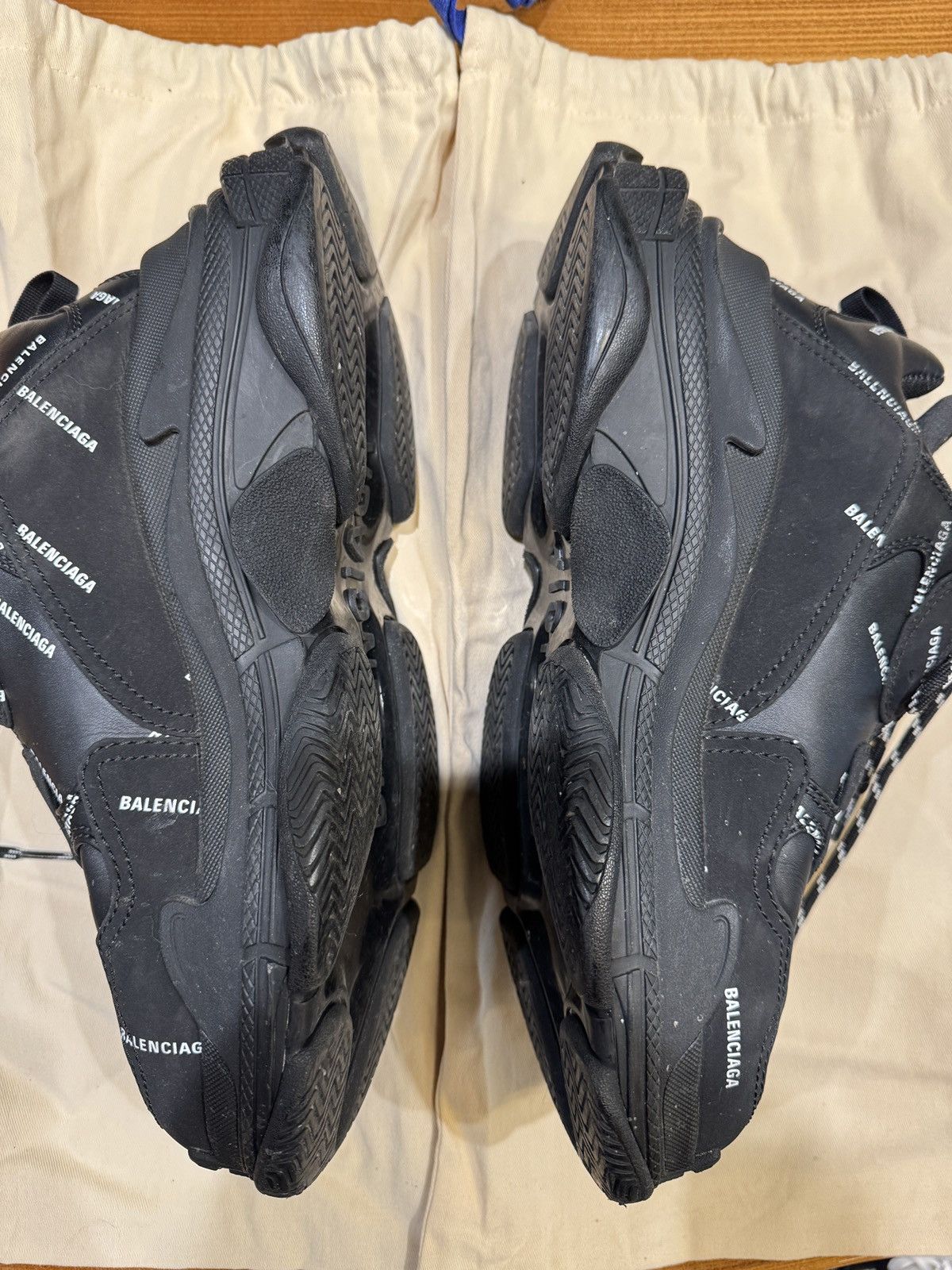 Balenciaga Triple S Balenciaga Sneakers Size US 10 / EU 43 - 2 Thumbnail