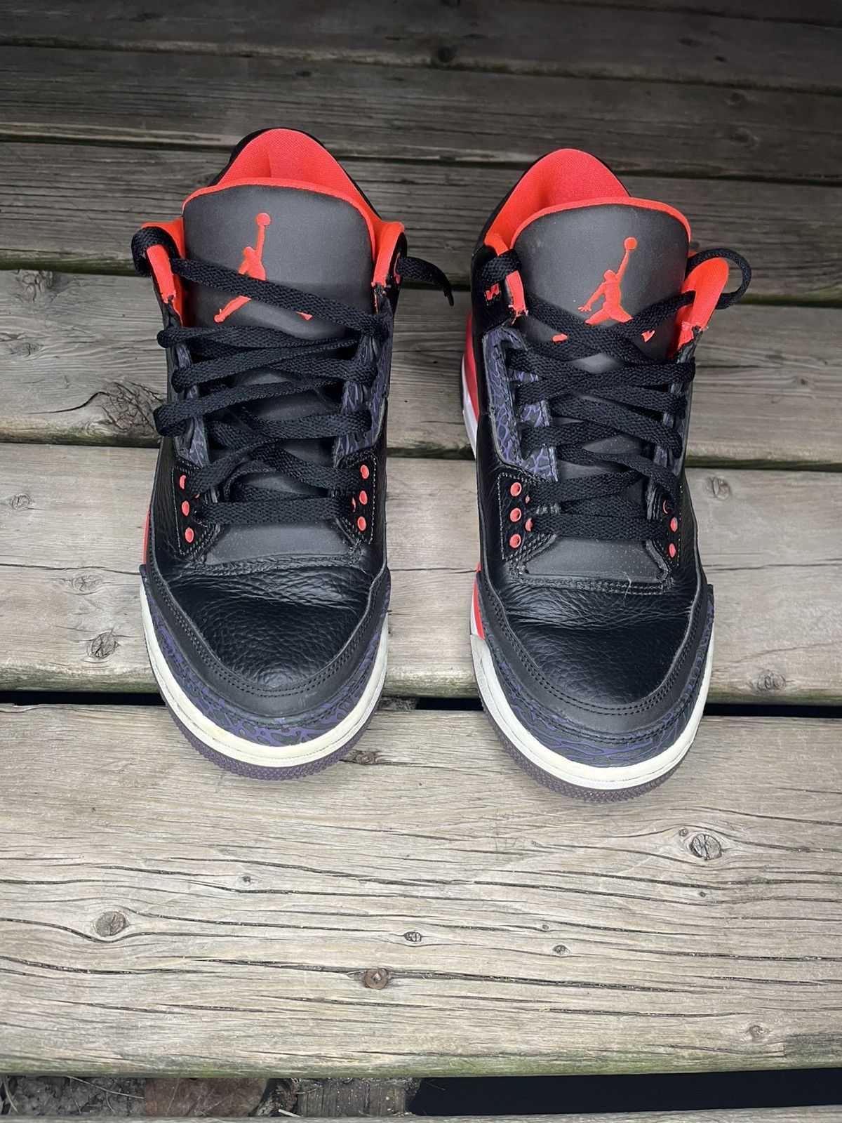 Jordan Brand 2013 Air Jordan Retro 3 Crimson Infrared Size US 9.5 / EU 42-43 - 4 Thumbnail