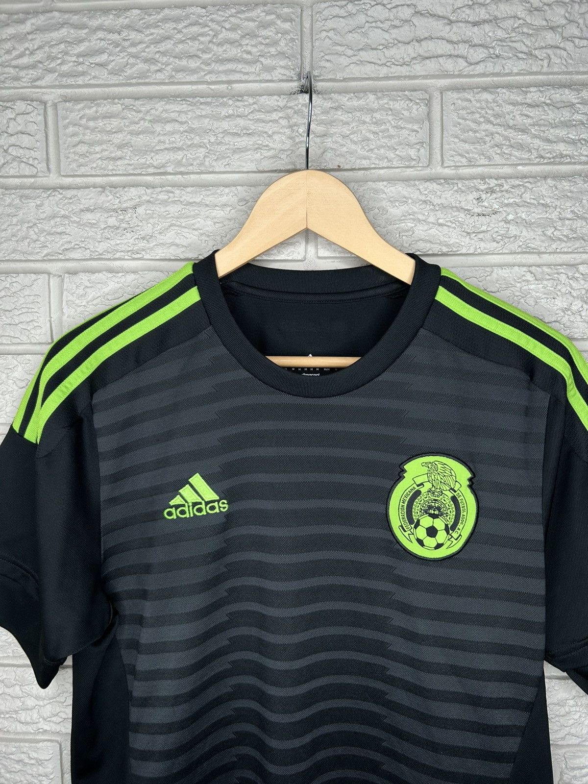 Adidas Adidas Mexico 2015 Home Jersey Size US M / EU 48-50 / 2 - 2 Thumbnail
