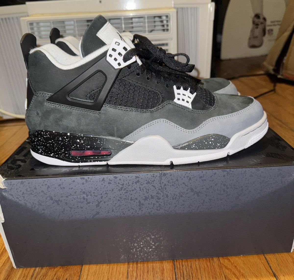 Jordan Brand Jordan 4 Fear 2024 Size 11 Size US 11 / EU 44 - 4 Thumbnail