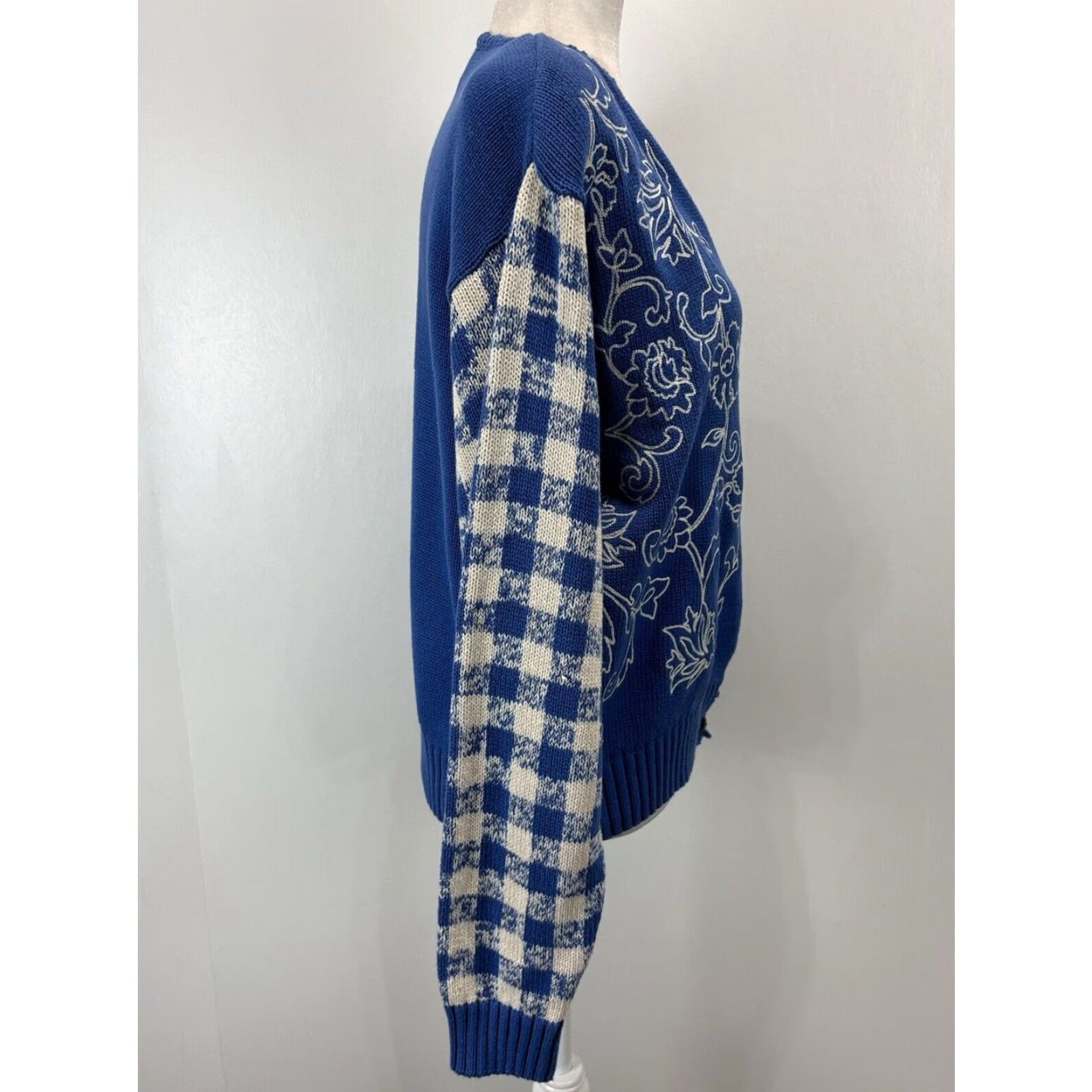 Vintage Women's Vintage Cardigan Sweater Medium Blue Floral Gingham Size M / US 6-8 / IT 42-44 - 4 Thumbnail