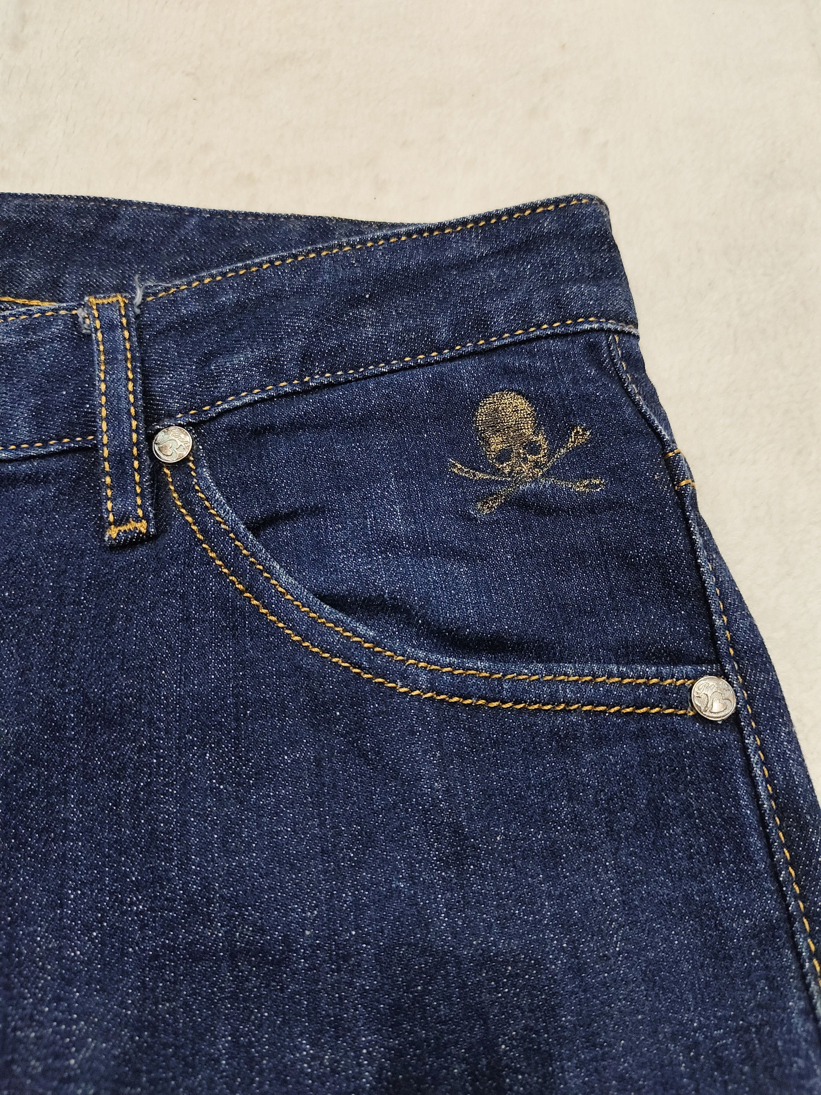 Roen 00s Roen- Rock Archive Swarovski Skull Crossbone Slim Jeans Size US 34 / EU 50 - 4 Thumbnail