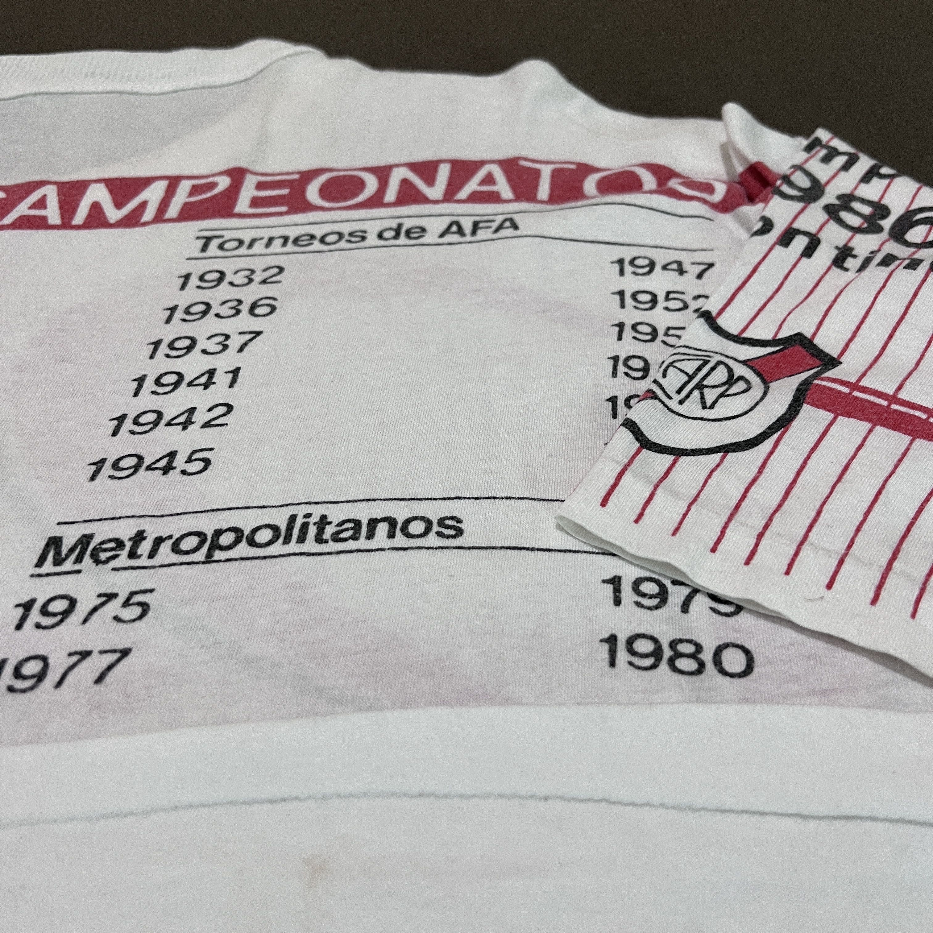 Vintage Vintage River Plate football club History Tee Argentina Size US XL / EU 56 / 4 - 8 Thumbnail