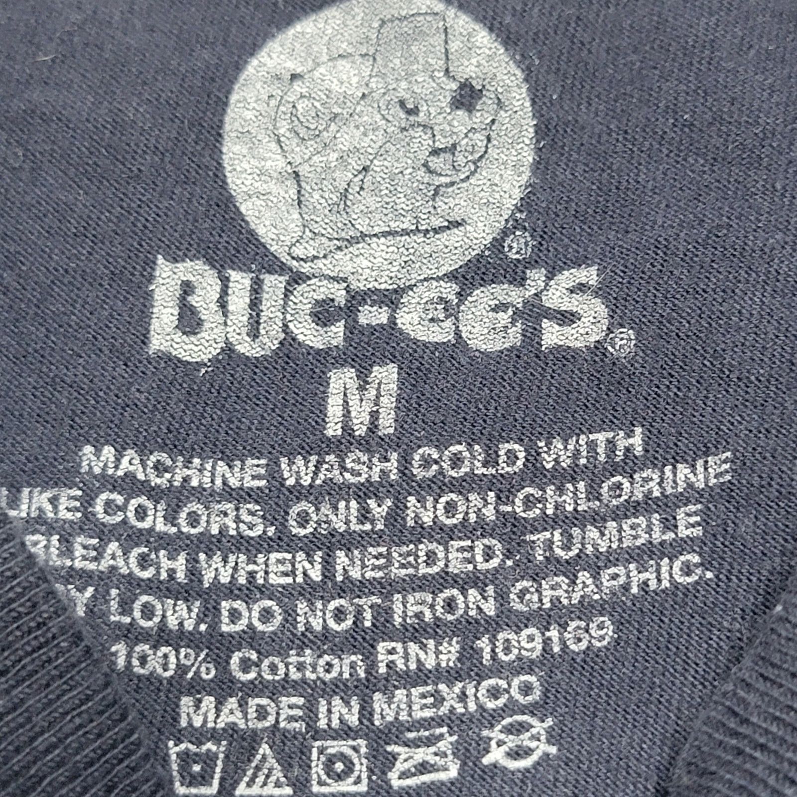 Other Buc-ee's Unisex Tee "Holding It 'till Bucee's" - Size Medium Size M / US 6-8 / IT 42-44 - 5 Thumbnail