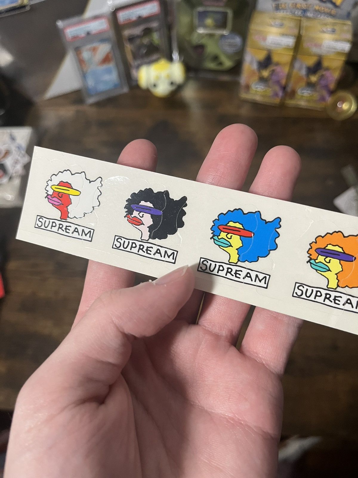 Other Supreme gonz head sticker mini miscut Size ONE SIZE - 2 Thumbnail