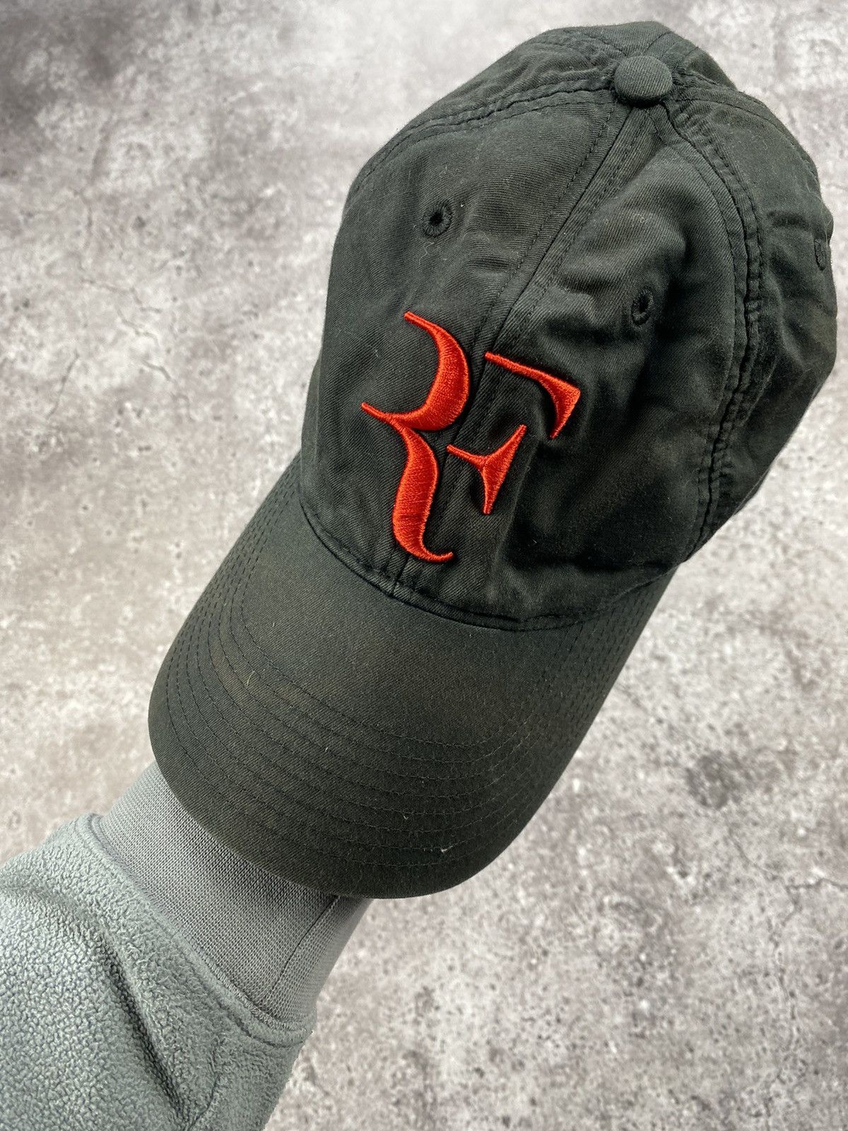 Nike × Vintage Vintage Mans Nike RF Roger Federer Y2K Faded Cap Hat Size ONE SIZE - 3 Thumbnail
