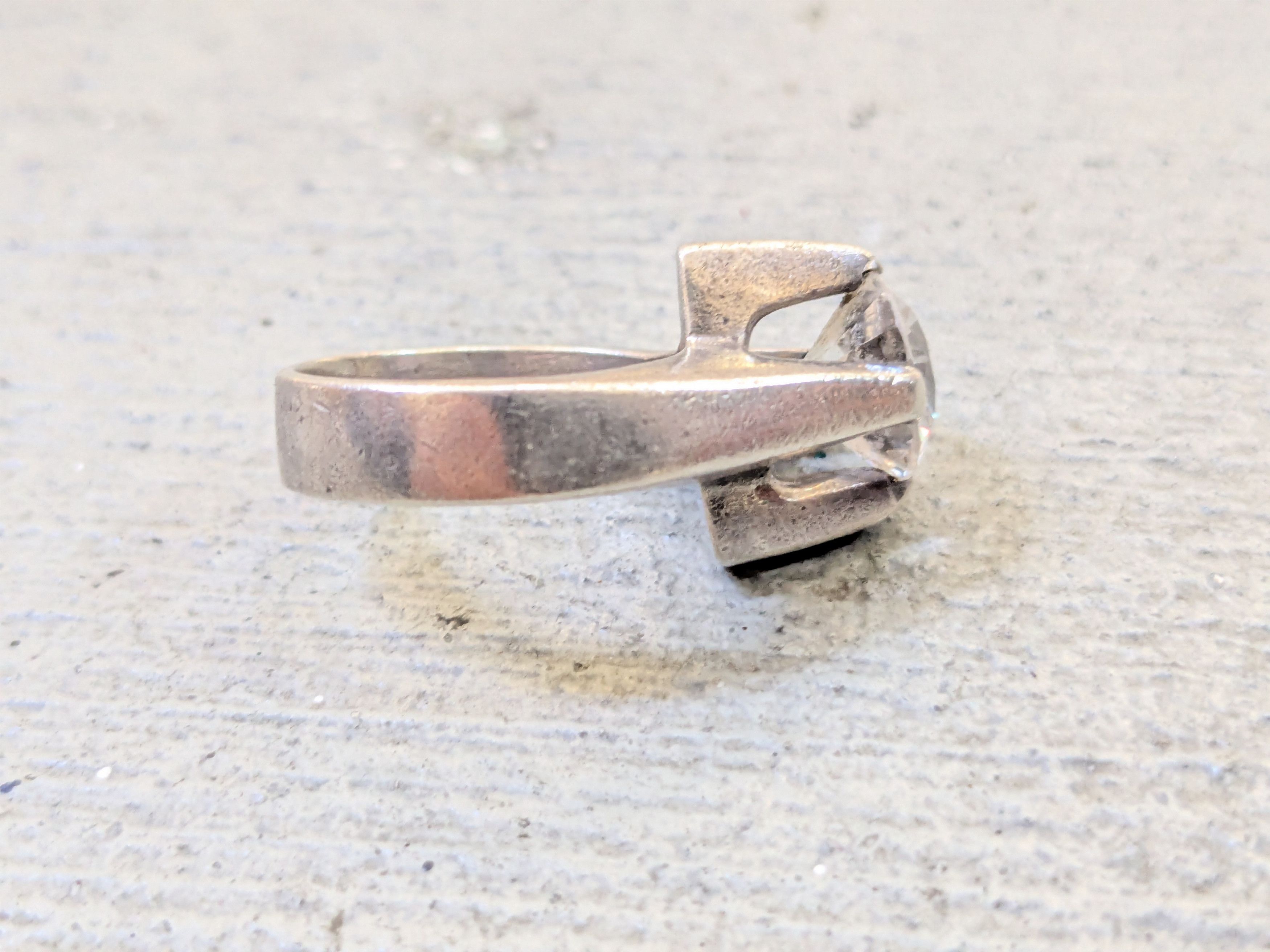 Jewelry Vintage Sterling Silver Ring CZ 7.5 Modern Avant Garde Size ONE SIZE - 5 Thumbnail