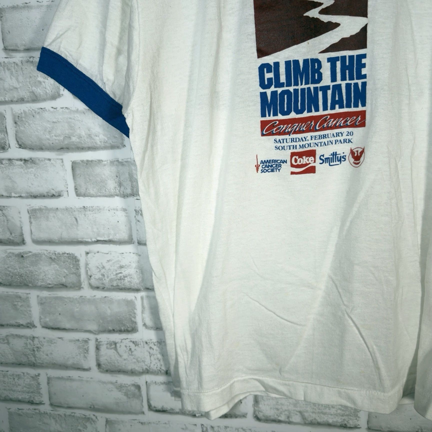 The Mountain VINTAGE The Mountain T-Shirt Men XL White Climb The Mountain USA Graphic Ringer Tee Size ONE SIZE - 3 Thumbnail