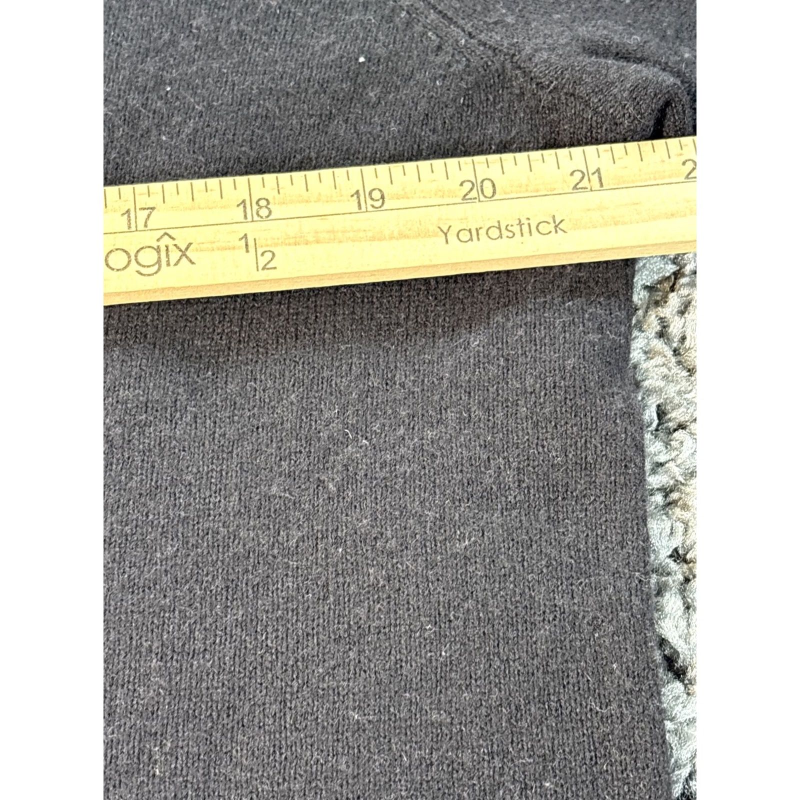 AQUA Aqua 100% Cashmere Sweater Women's M Black Pink Crewneck Long Sleeve Pullover Casual Knit Crew Neck Size M / US 6-8 / IT 42-44 - 3 Thumbnail