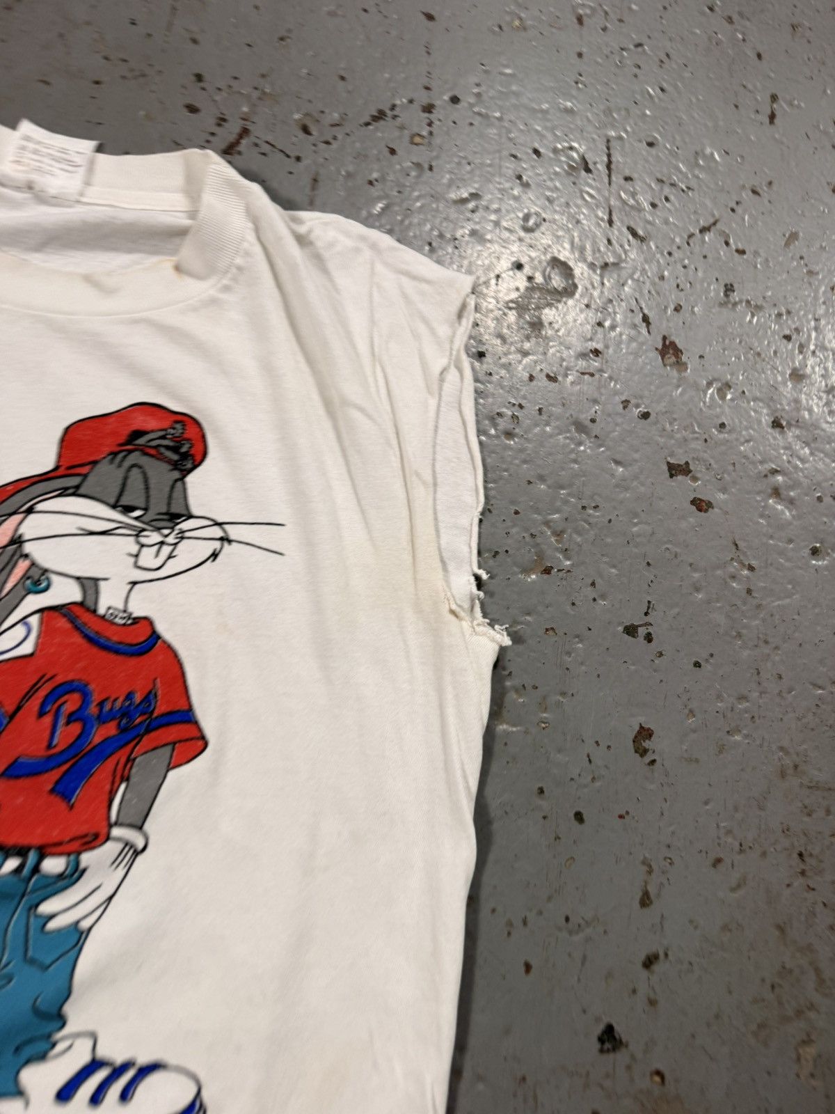 Other Vintage Looney Toons Bugs and Taz Cutoff Yee Size US L / EU 52-54 / 3 - 5 Thumbnail