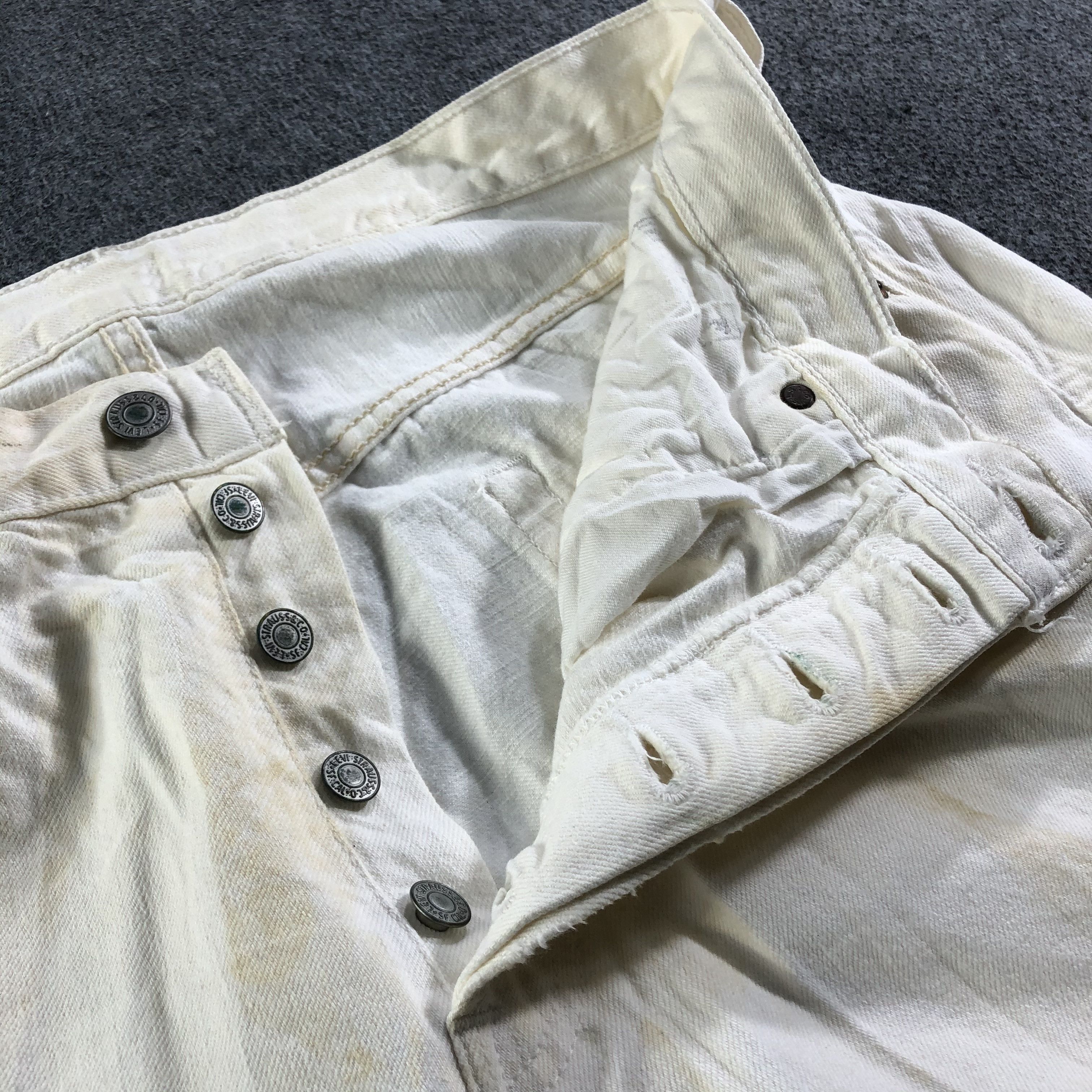 Levi's 90s Vintage Light Wash Levis 501 Jeans-J3988 Size US 34 / EU 50 - 8 Thumbnail