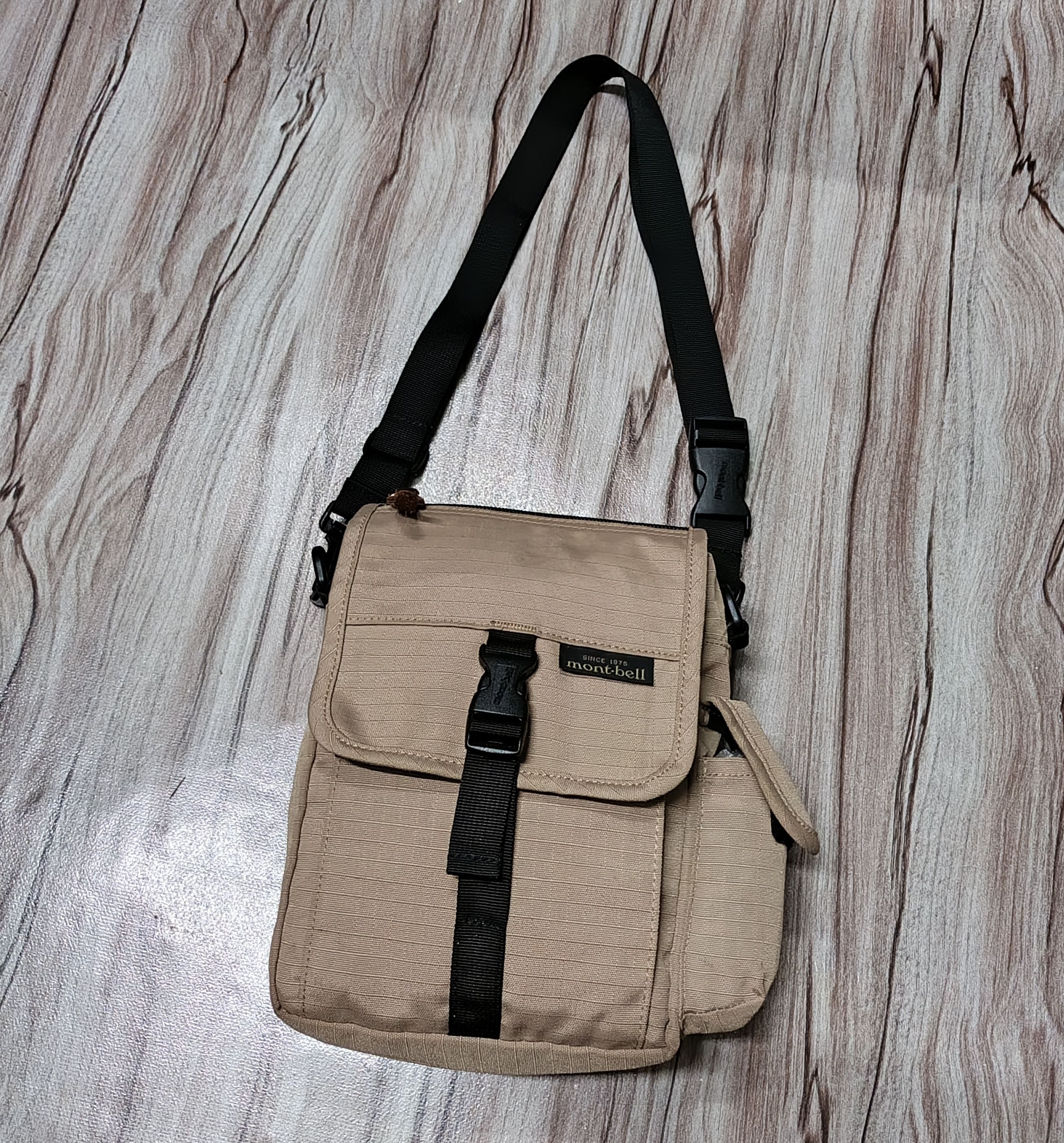 Montbell Vintage Montbell Shoulder Bag Size ONE SIZE - 4 Thumbnail