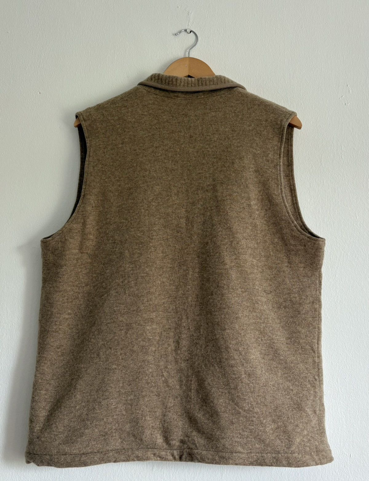 Aquascutum × Vintage Vintage Aquascutum Wool Vest Size US L / EU 52-54 / 3 - 5 Thumbnail
