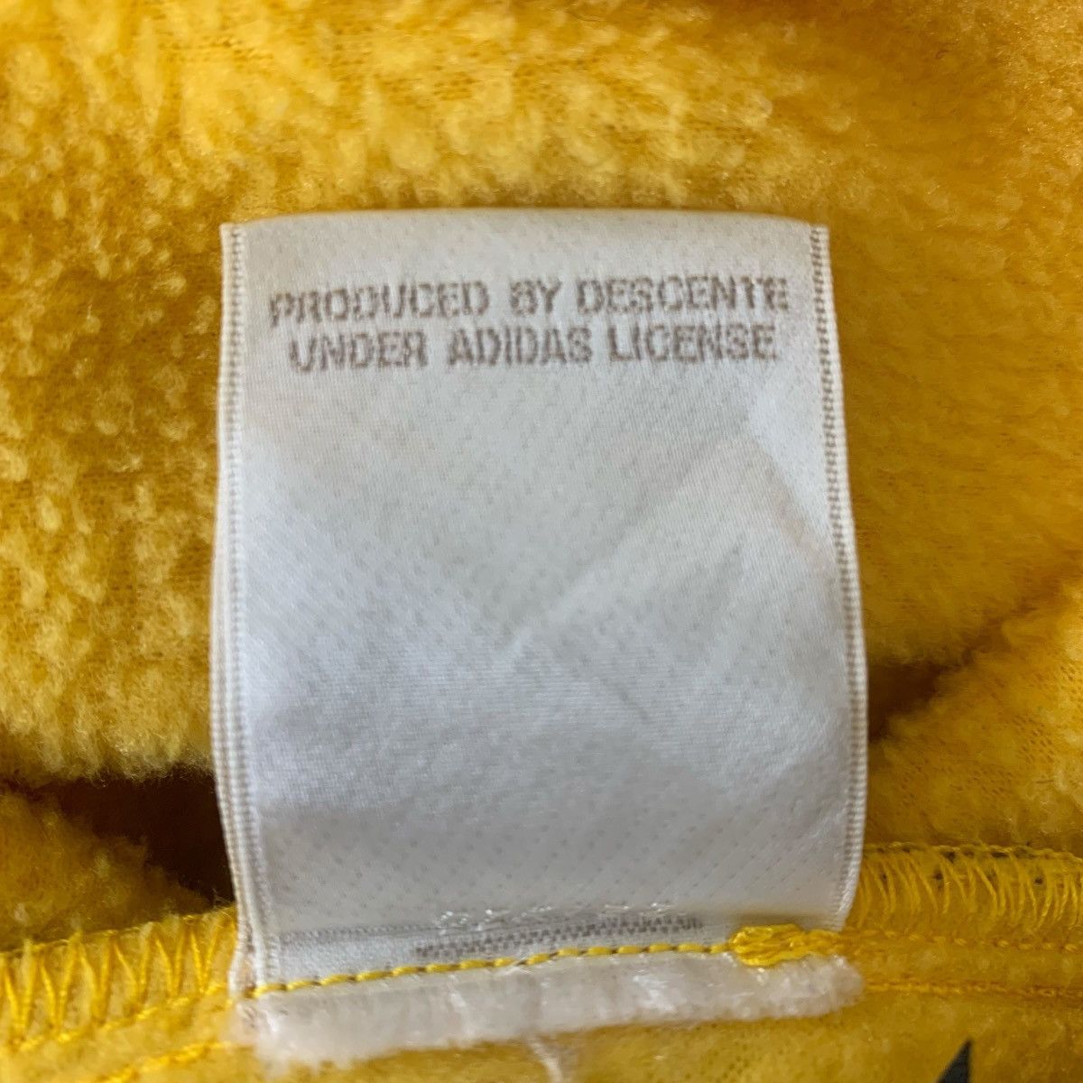 Adidas × Vintage Vintage Adidas Sportswear Outdoor Streetwear Fleece Jacket Size US M / EU 48-50 / 2 - 13 Thumbnail